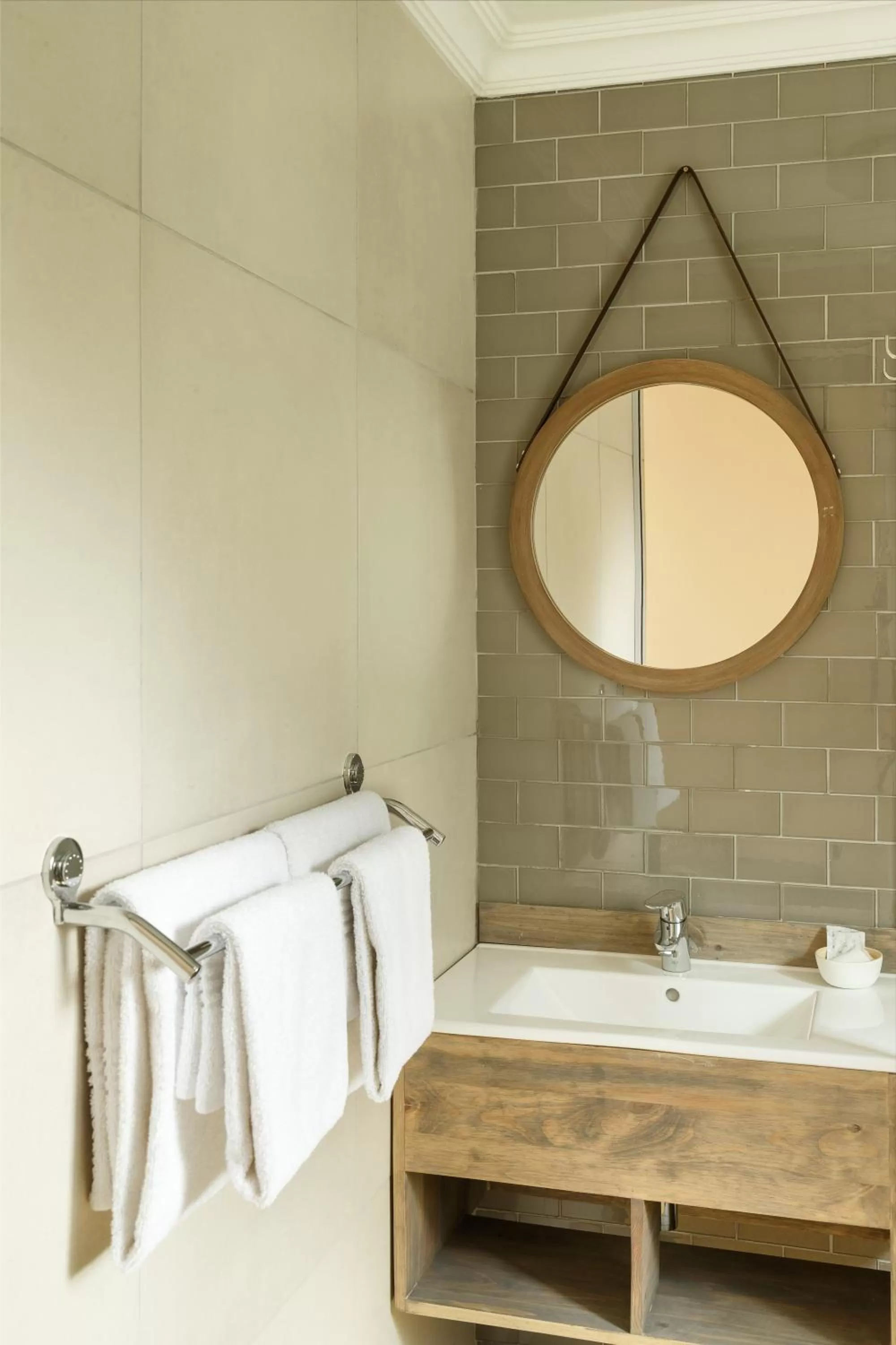 Bathroom in Loerie Guest Lodge