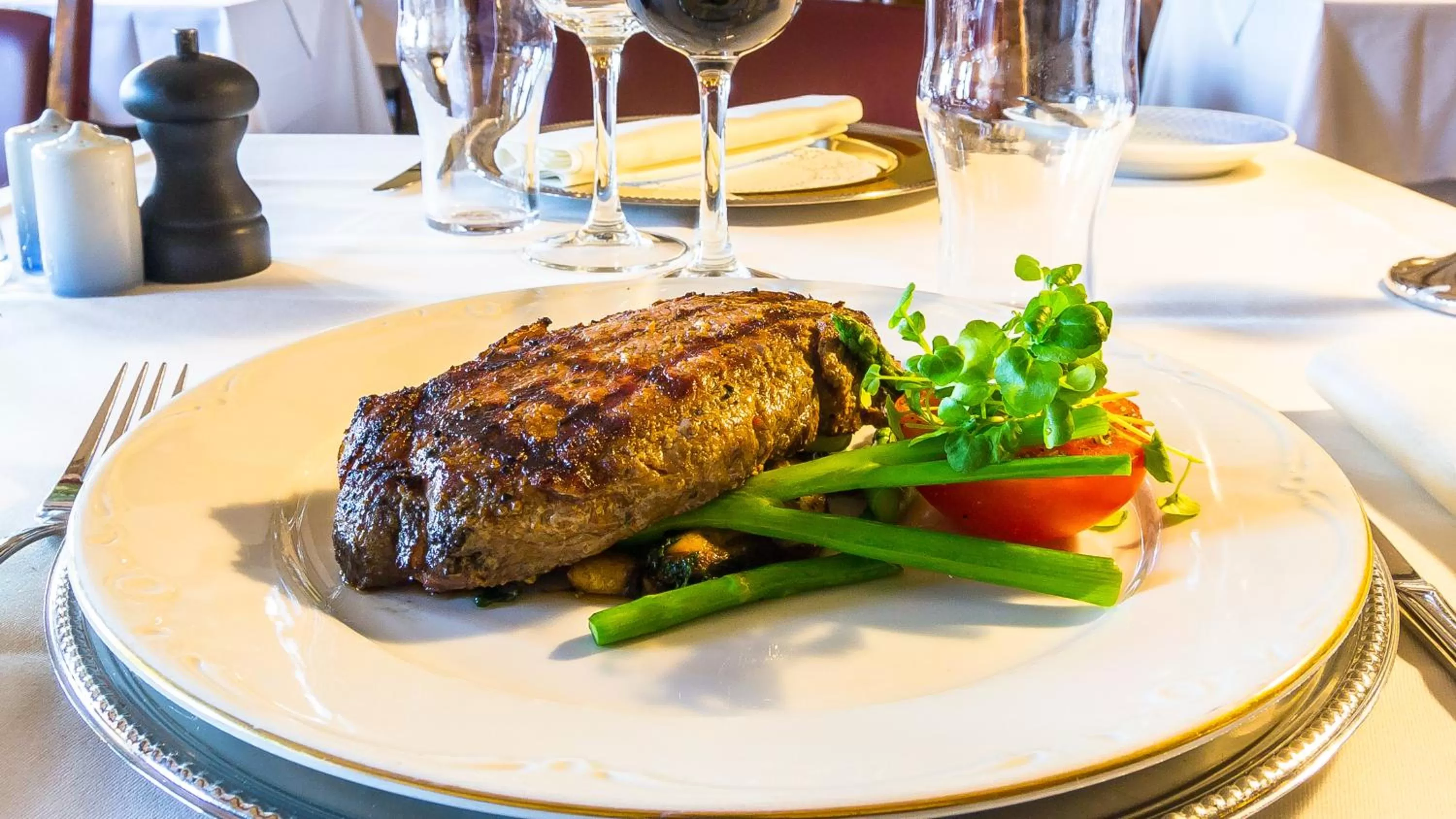 Dinner in Hotel Kryb I Ly Kro