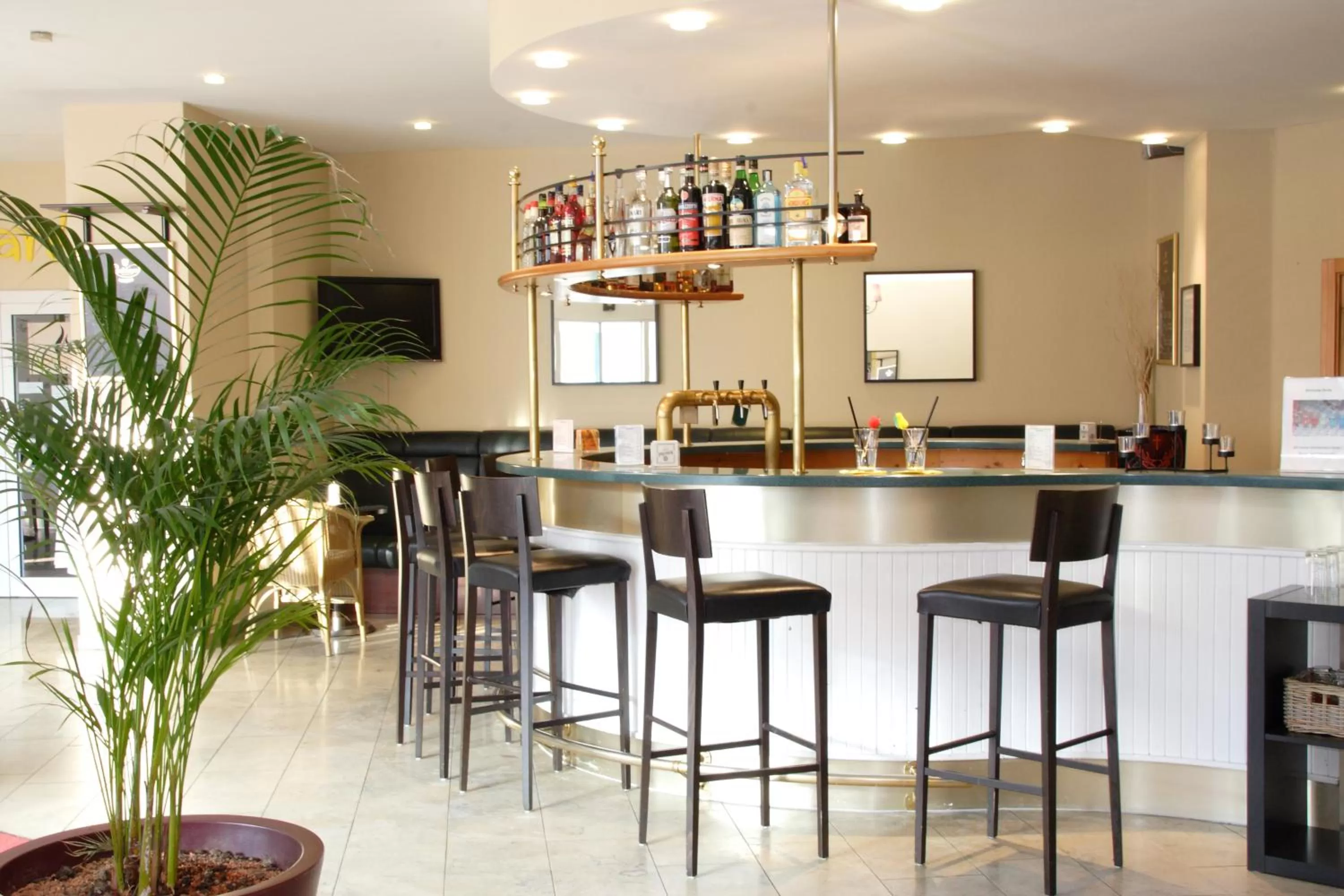 Lounge or bar in Hotel am Schloß Köpenick by Golden Tulip