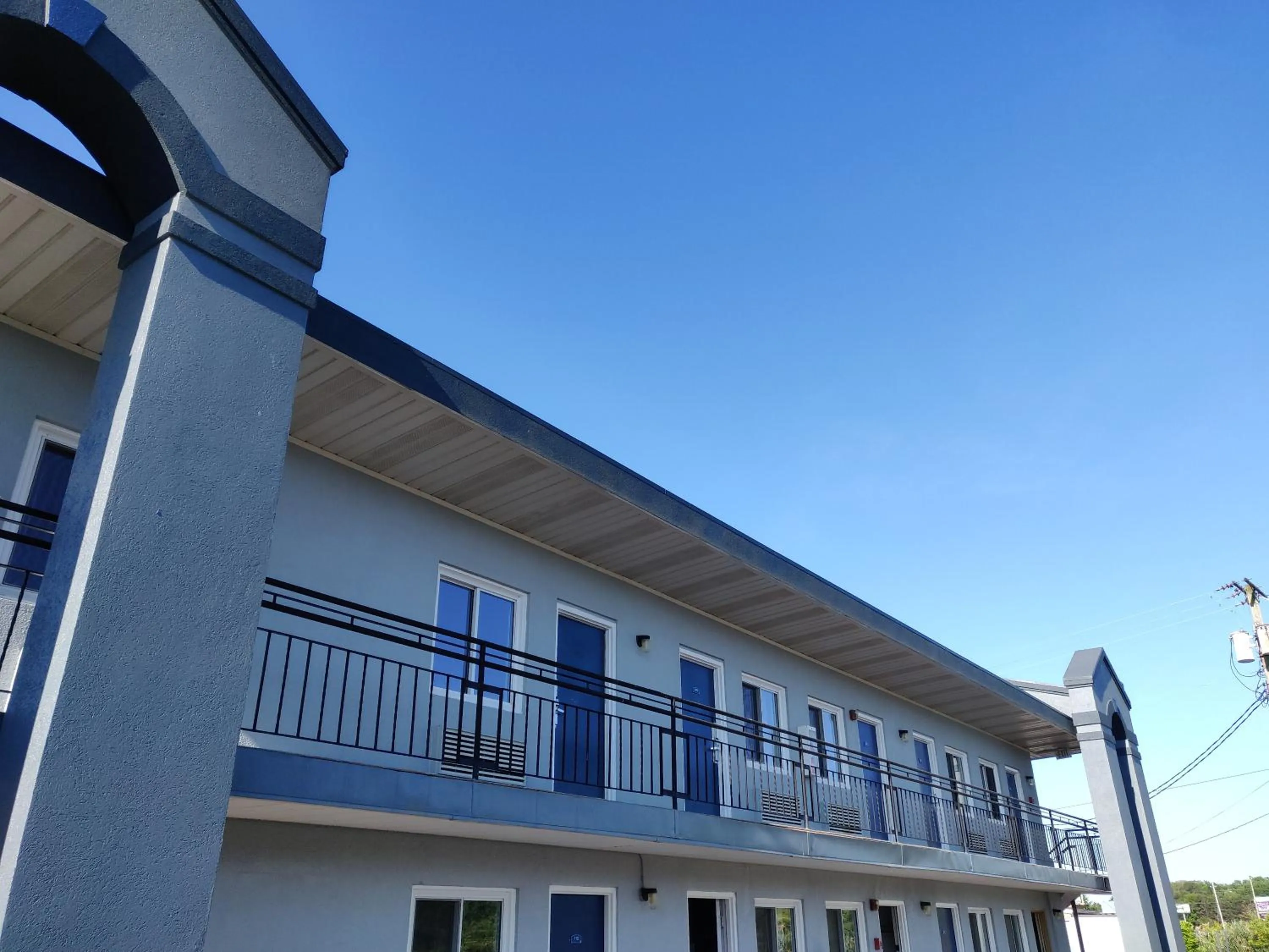 Property building in Cedar Cove