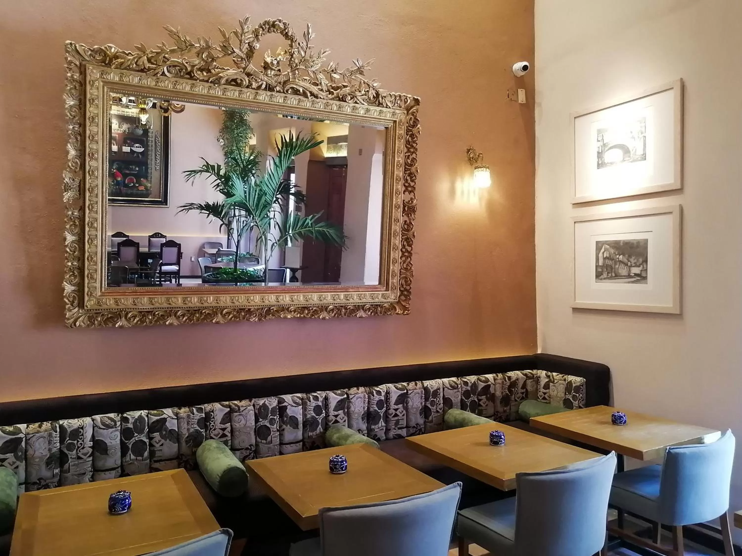 Restaurant/places to eat in Casona Alonso 10- Hotel Boutique