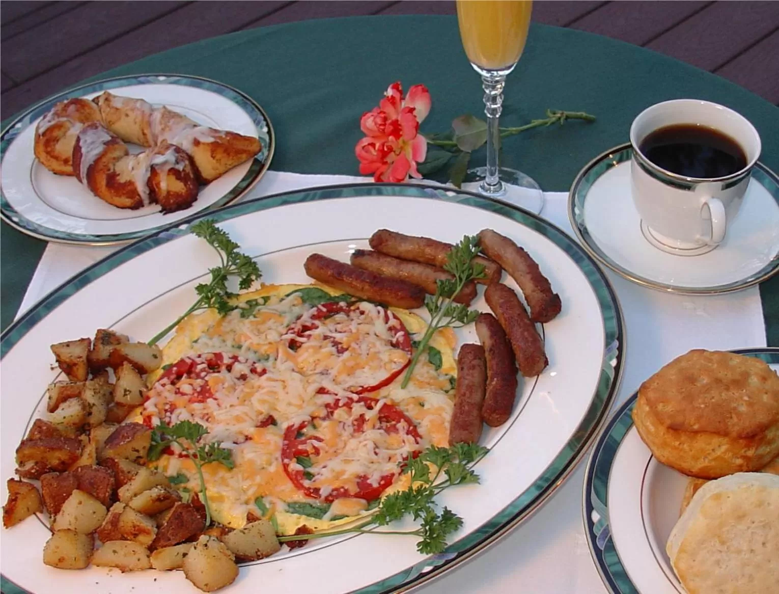 Food and drinks in Sedona Cathedral Hideaway LLC