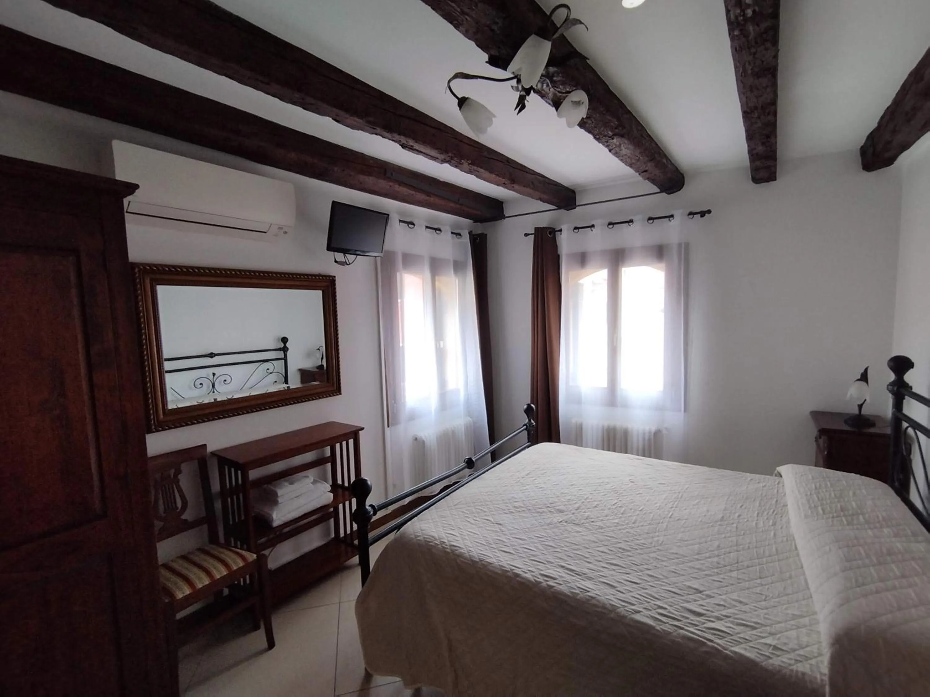 Bed in Sweet Venice - rooms & apartments