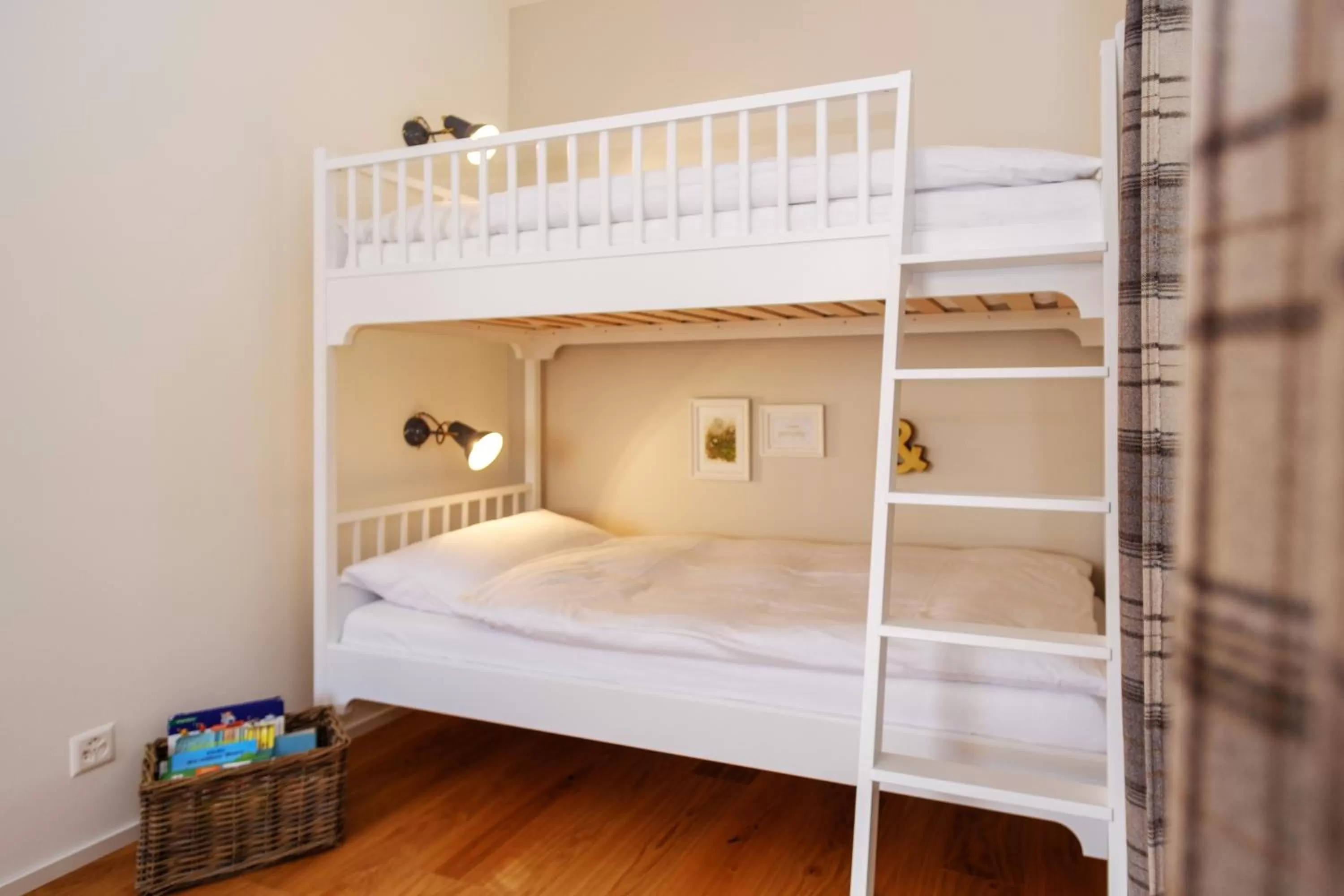 Photo of the whole room, Bed in Hotel Edelweiss