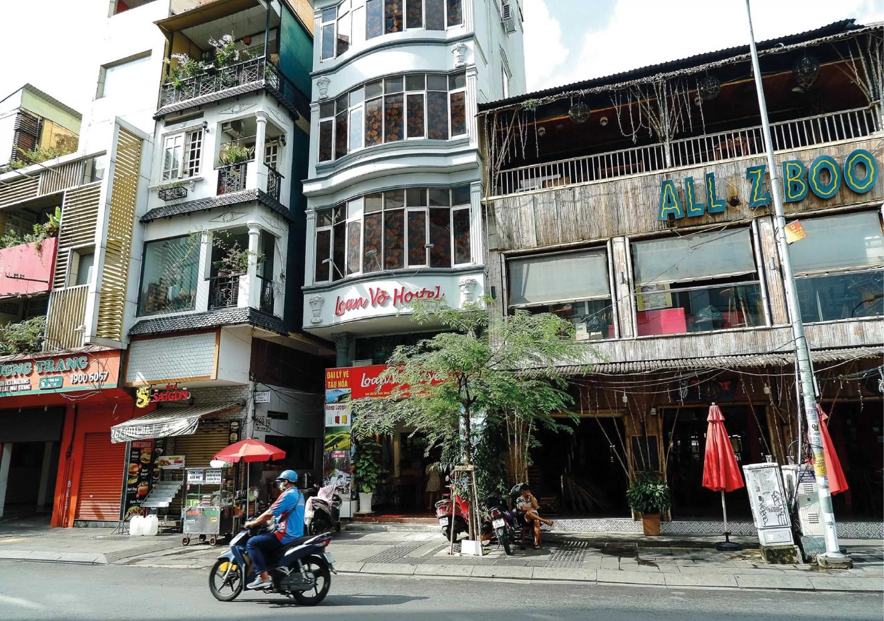 Property building in Galaxy Boutique Sai Gon Central Hotel