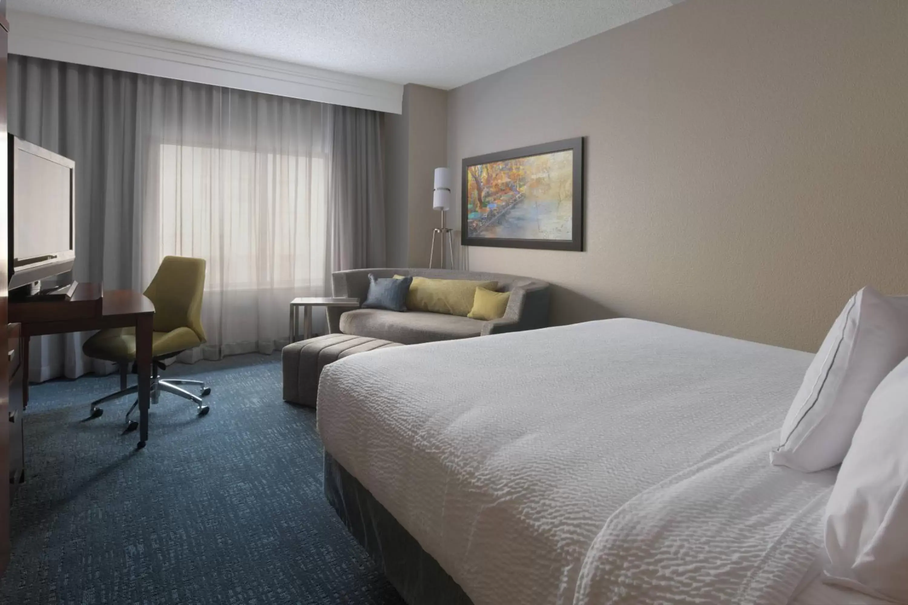 King Room with Sofa Bed - Hearing Accessible in Courtyard by Marriott San Antonio Riverwalk King Room with Sofa Bed - Hearing Accessible in Courtyard by Marriott San Antonio Riverwalk