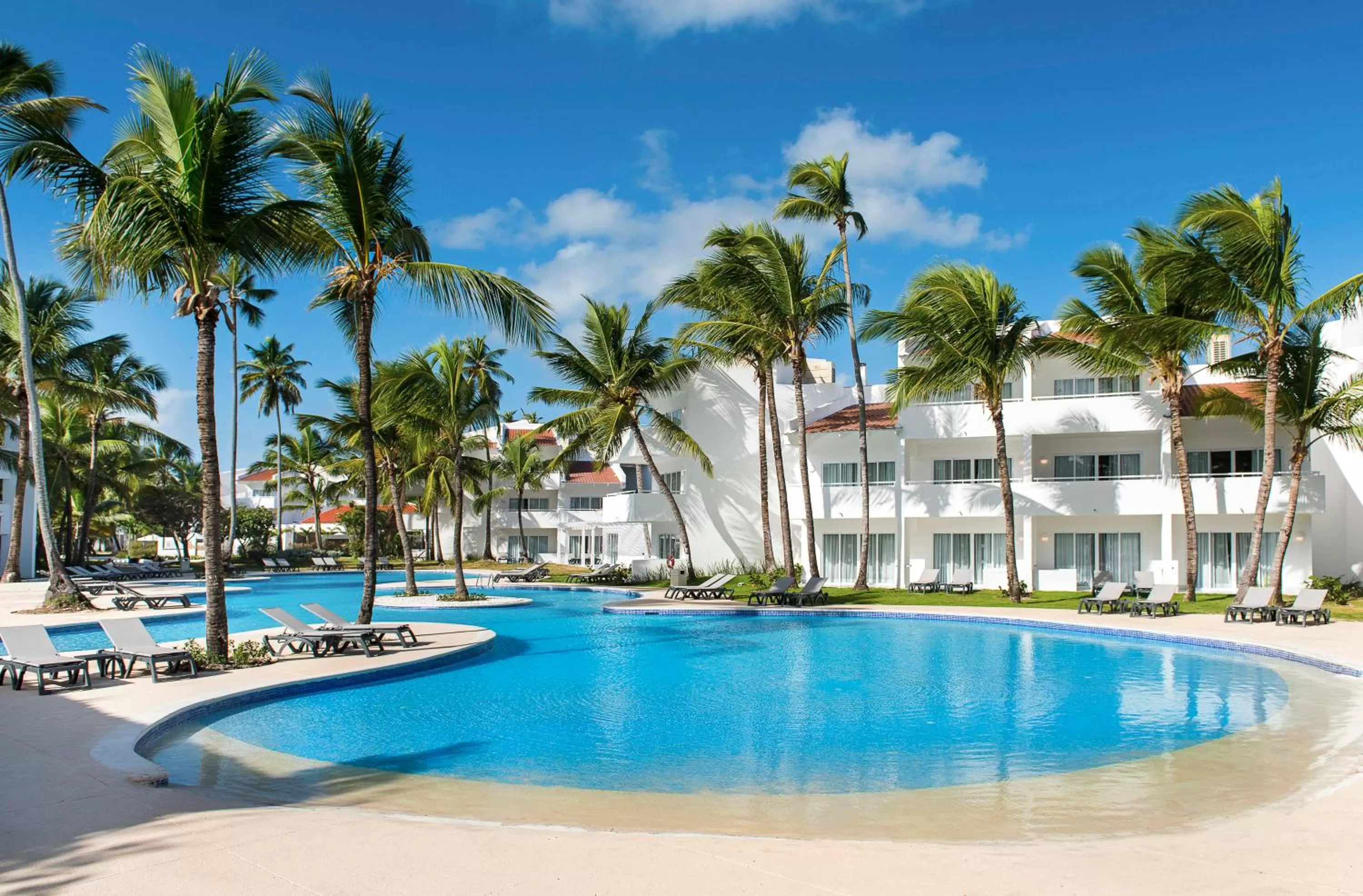 Swimming pool in Occidental Punta Cana - All Inclusive