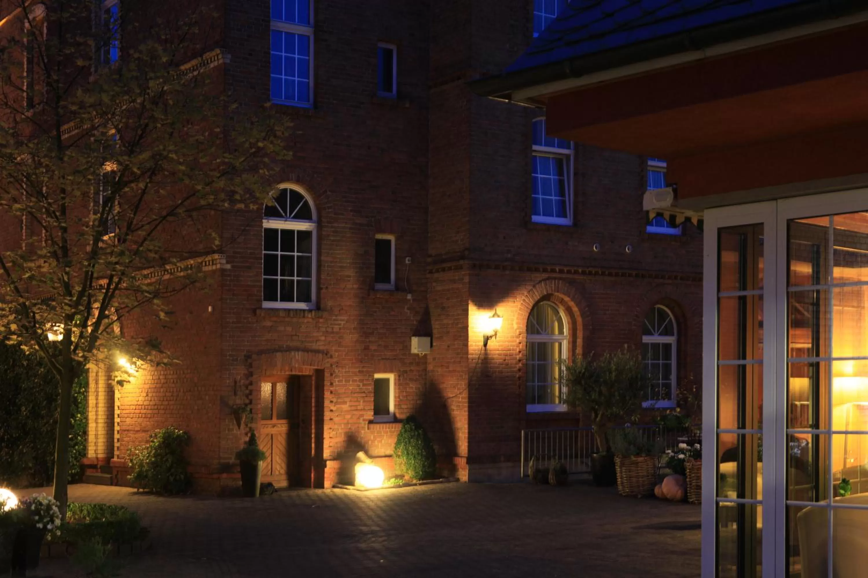 Facade/entrance in Hotel Stein - Schiller's Manufaktur