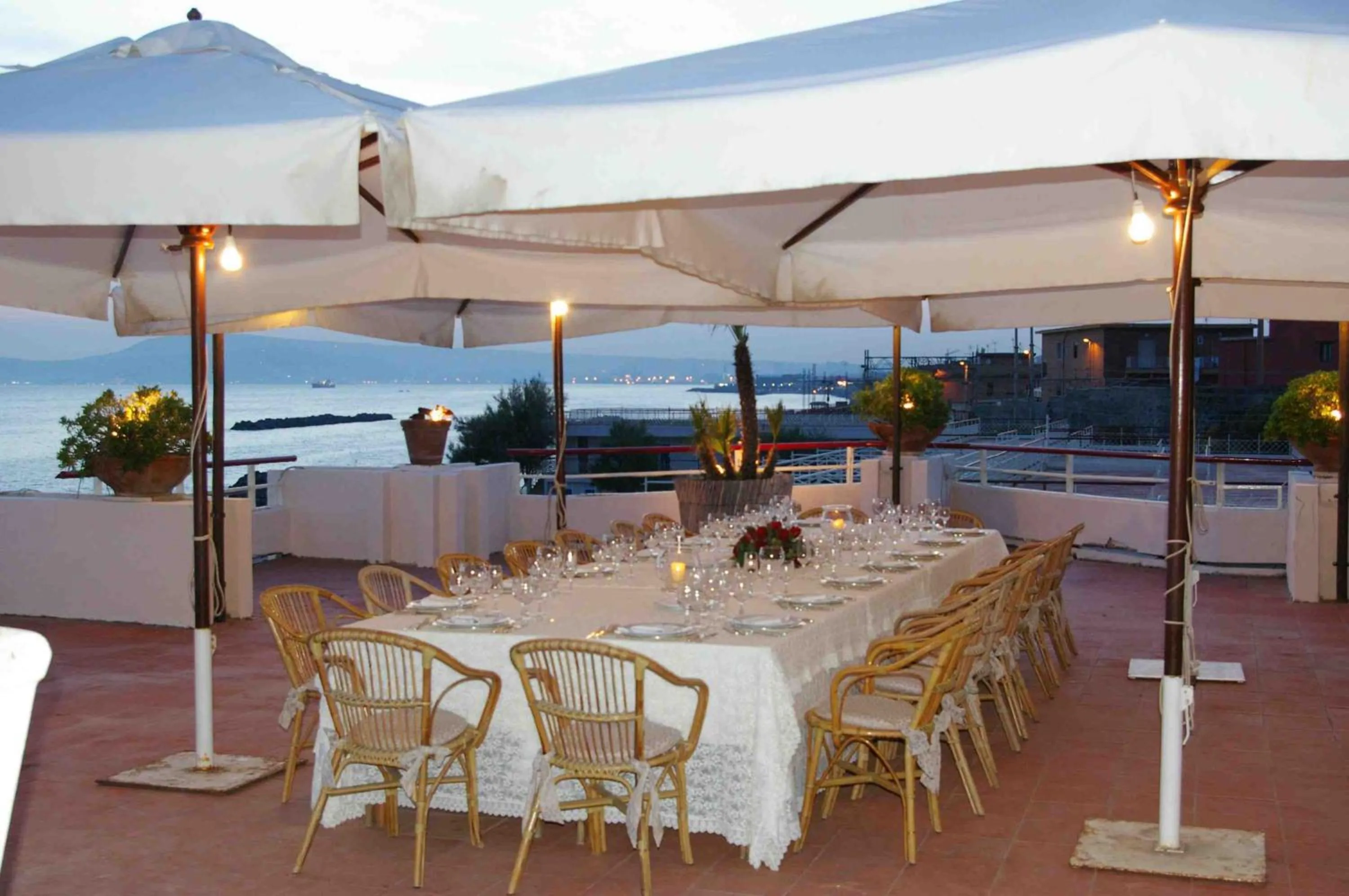 Restaurant/places to eat in Puntaquattroventi