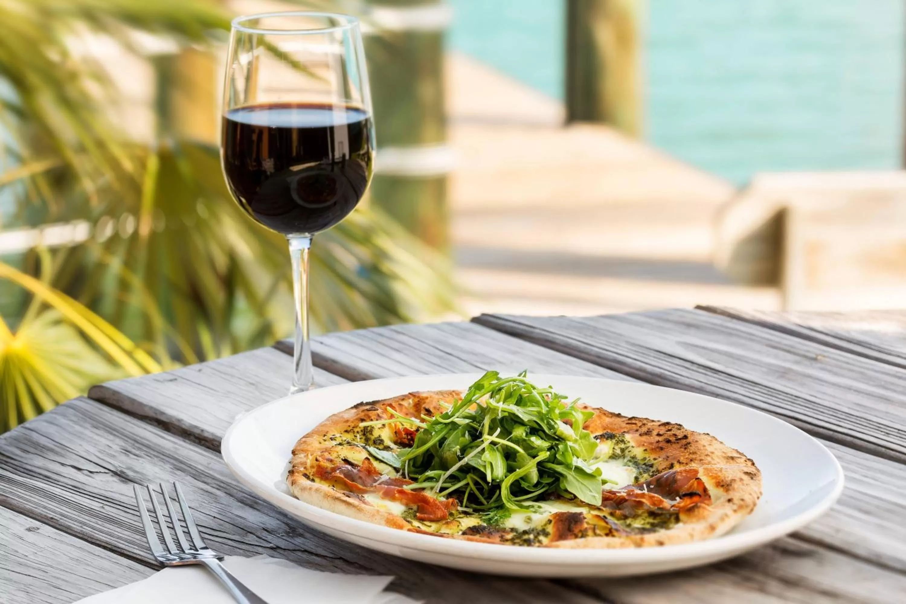 Restaurant/places to eat in Fairfield by Marriott Inn & Suites Marathon Florida Keys