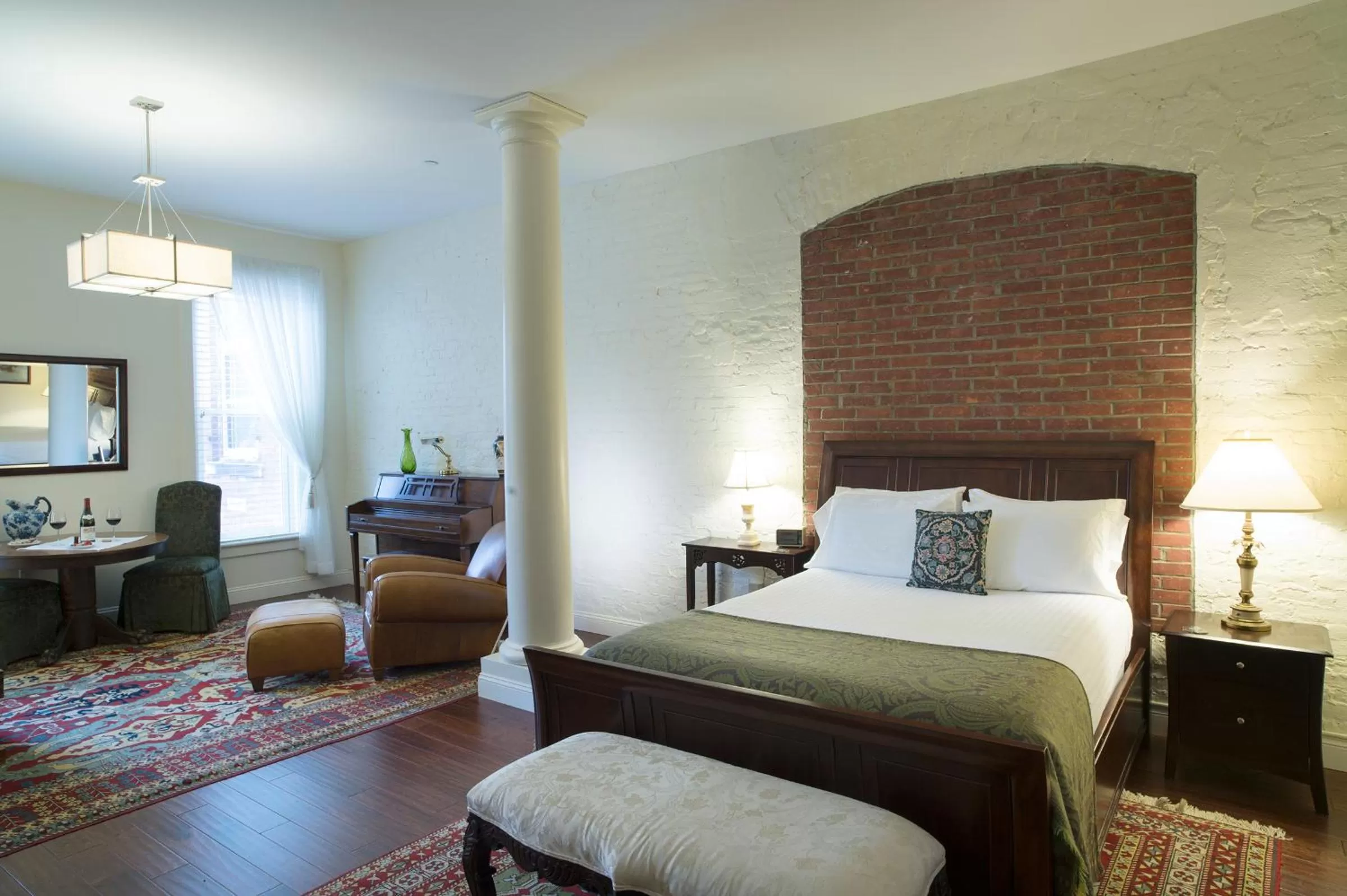 Bed in The Barrington