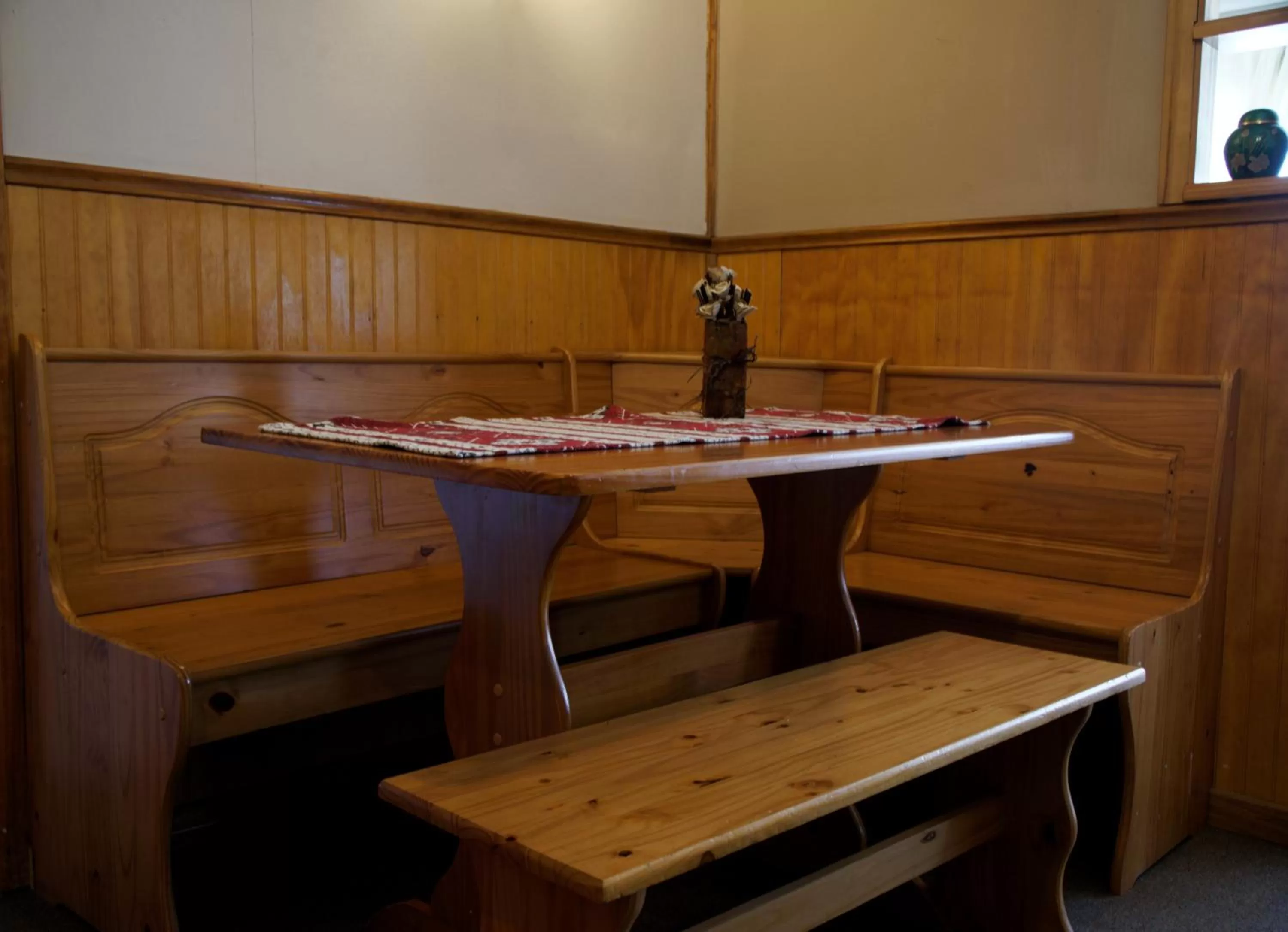 Restaurant/places to eat, Dining Area in Big Bang Patagonia - Traveler Assistance