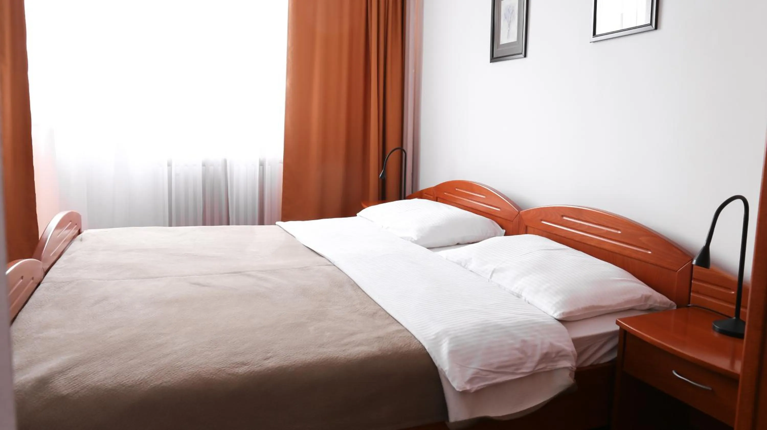Bedroom, Bed in Hotel Srbija-FREE PARKING