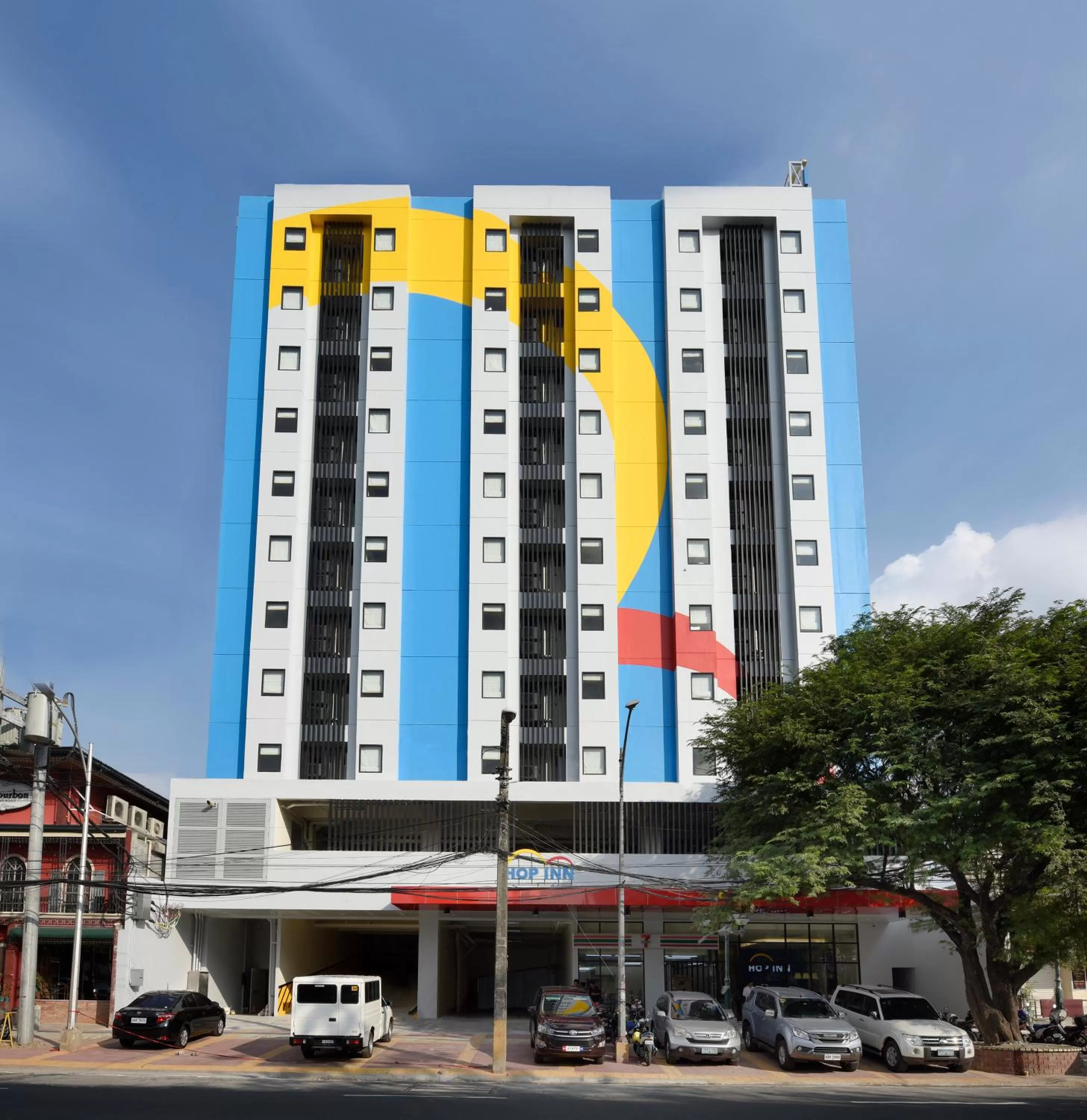 Facade/entrance in Hop Inn Hotel Tomas Morato Quezon City