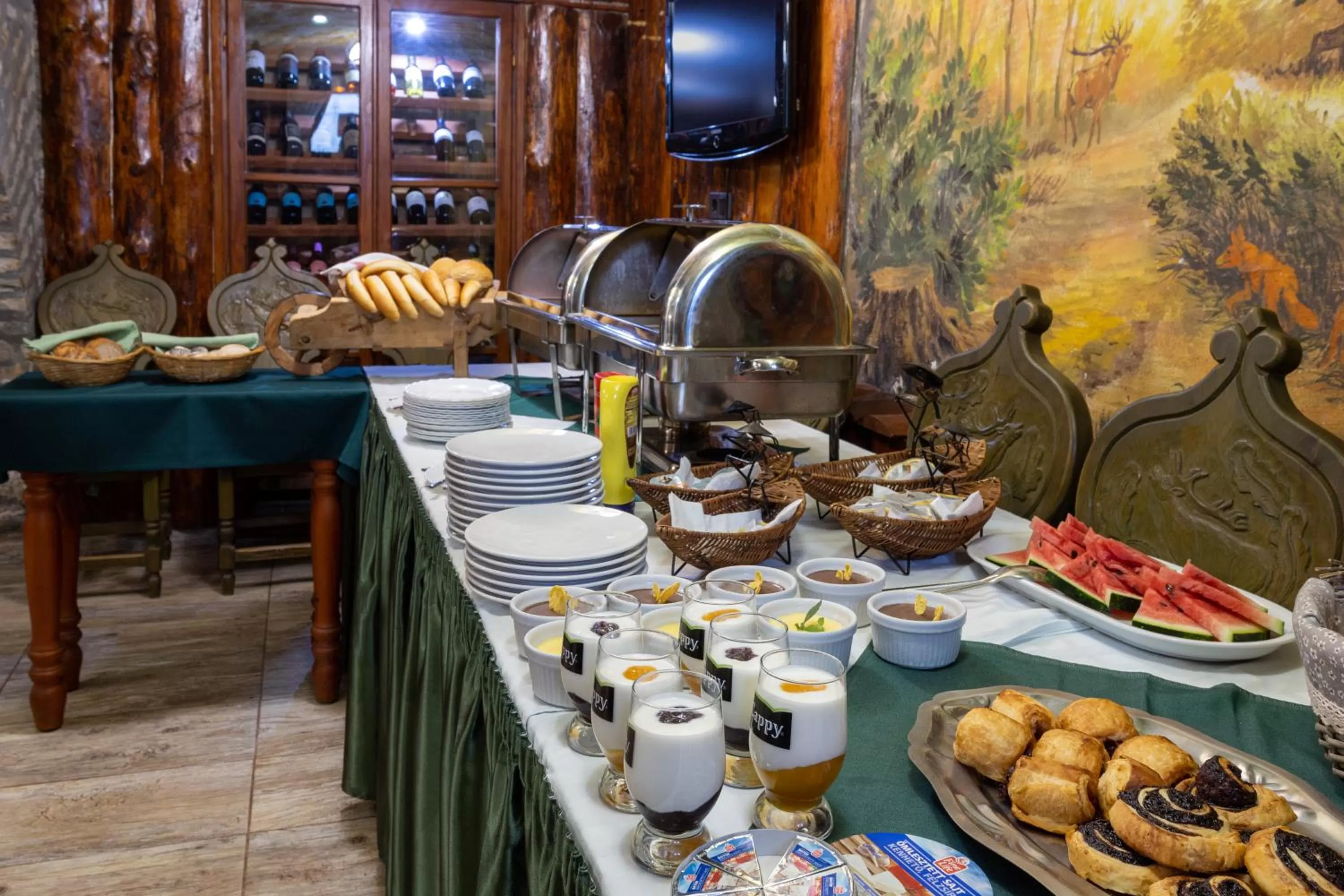 Buffet breakfast in Illés Hotel