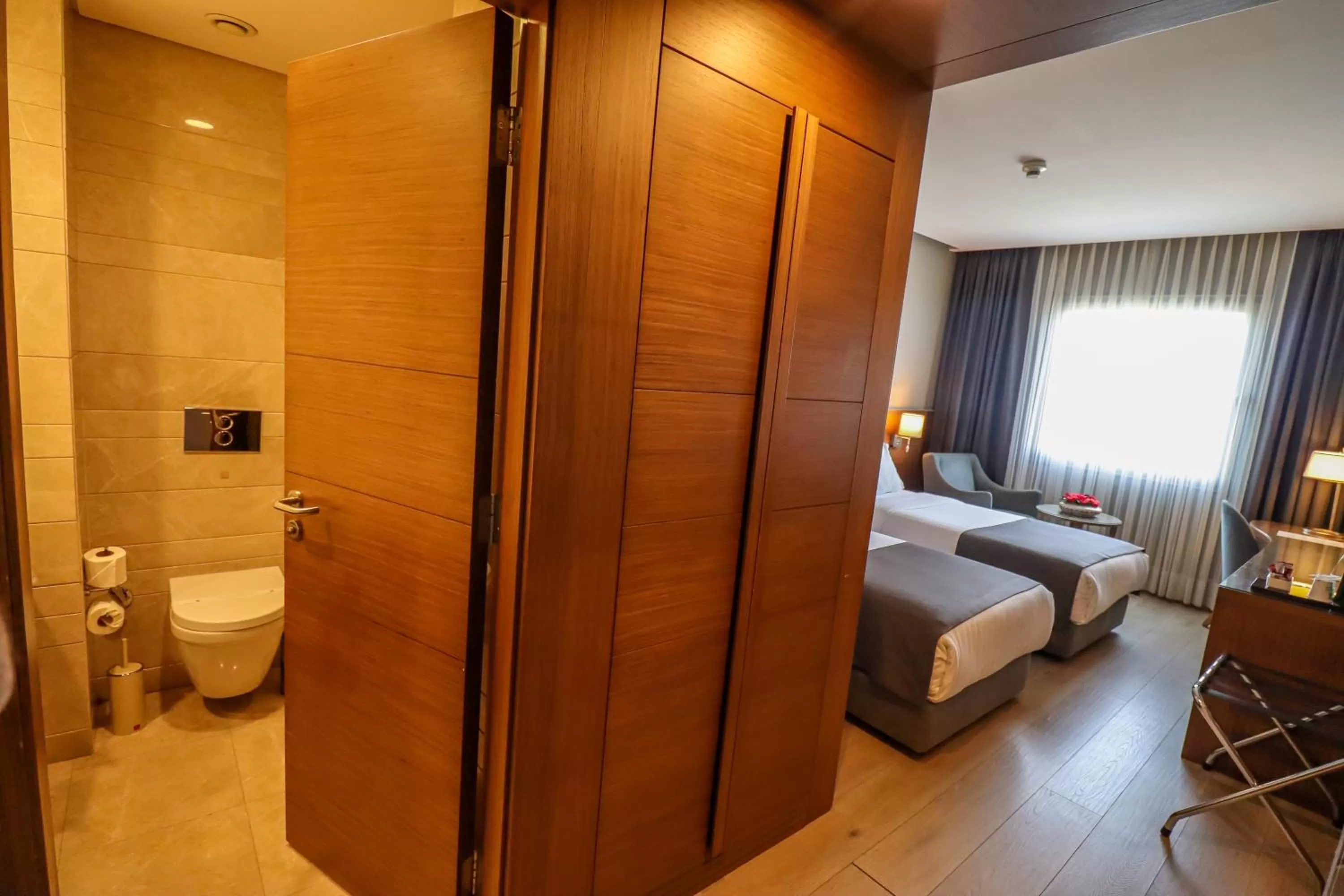 Massage, Bed in Holiday Inn Bursa - City Centre by IHG