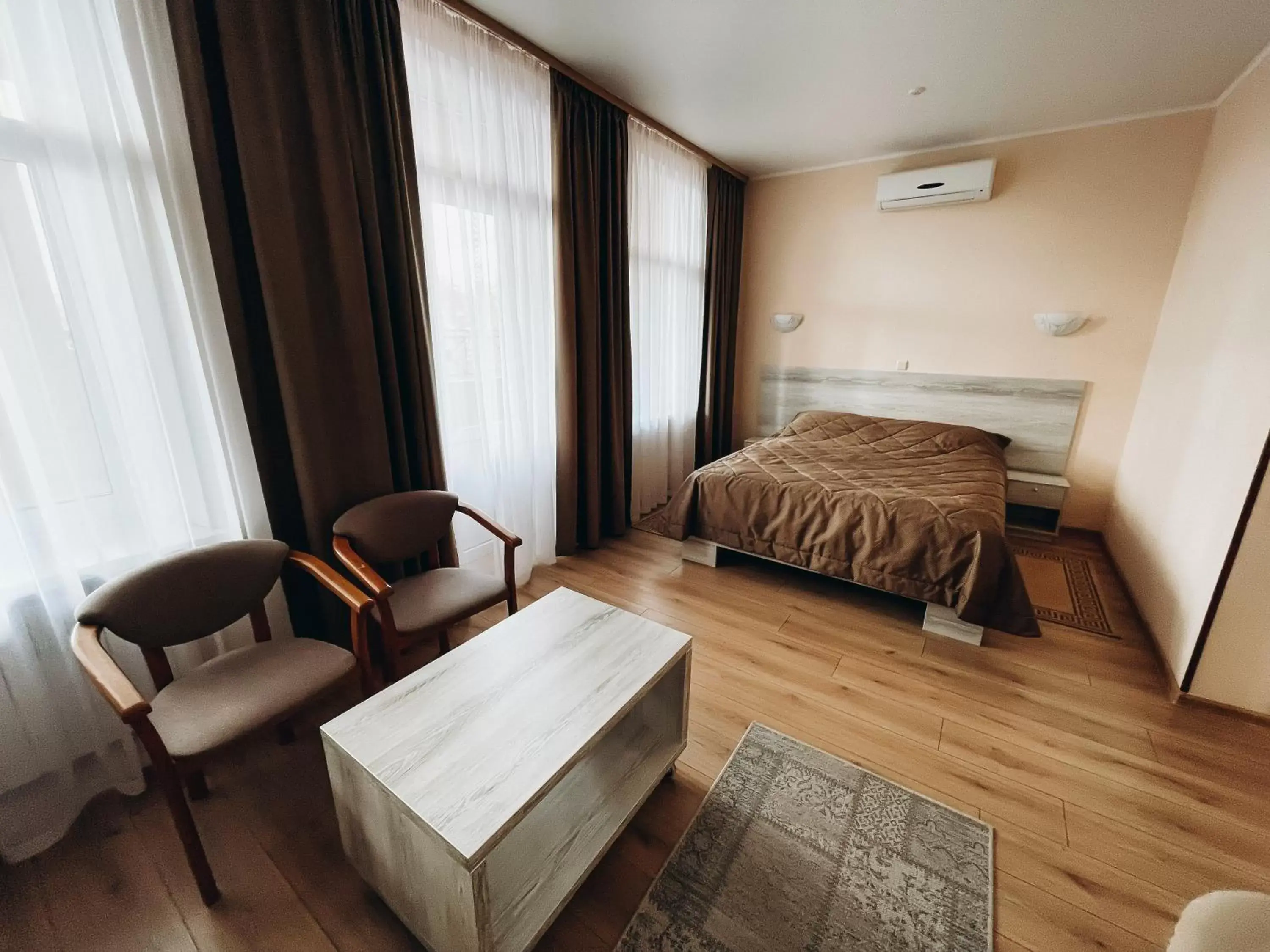 Junior Suite with Terrace in Oberig Hotel Junior Suite with Terrace in Oberig Hotel