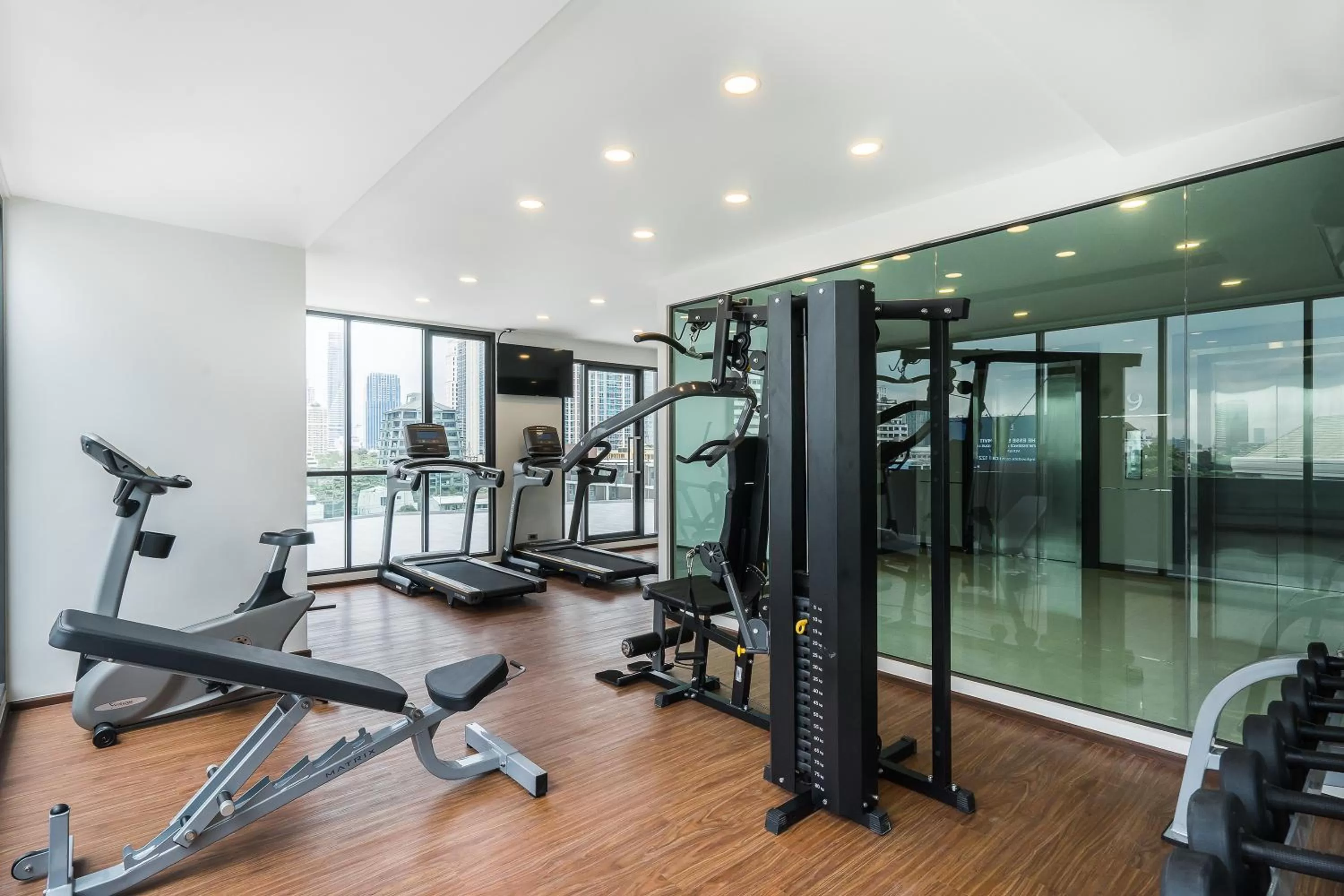 Fitness centre/facilities in SureStay Plus by Best Western Sukhumvit 2