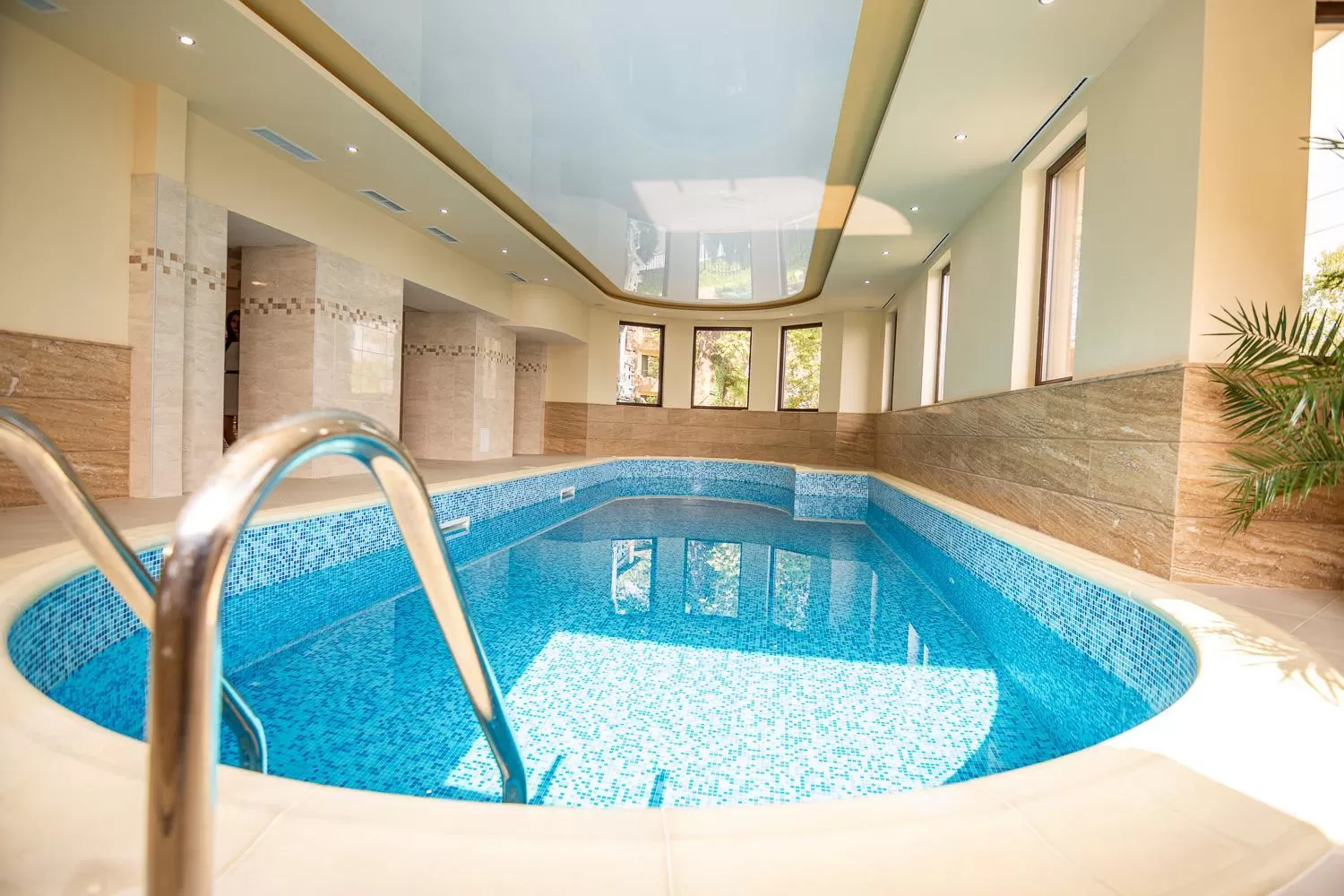 Swimming pool in Eco Hotel Momata