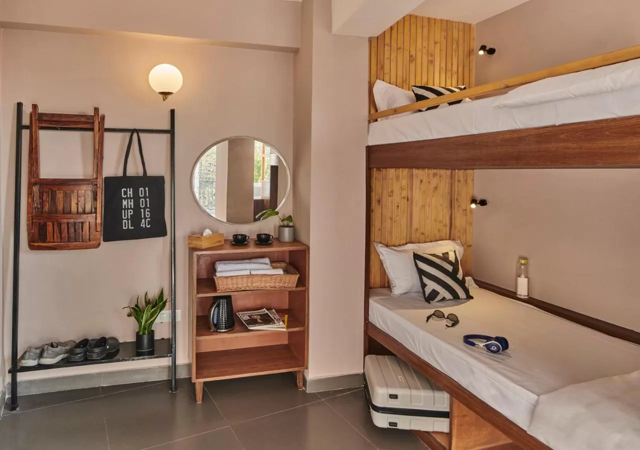 bunk bed, Bed in Minimalist Poshtel & Suites