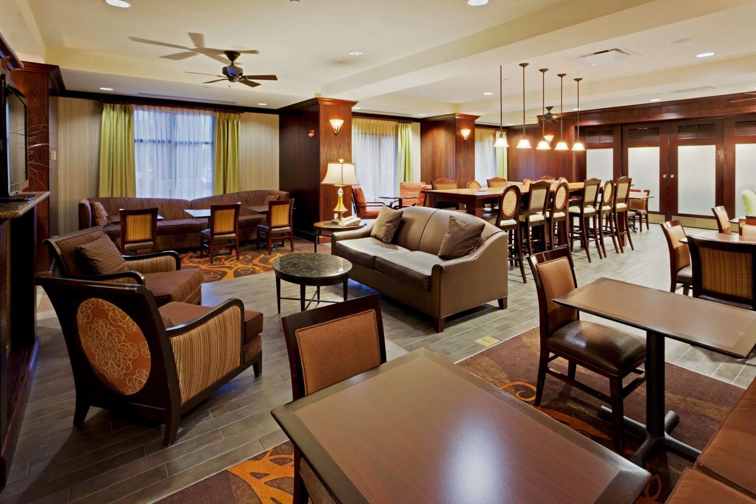 Lobby or reception in Hampton Inn Rochester-Webster