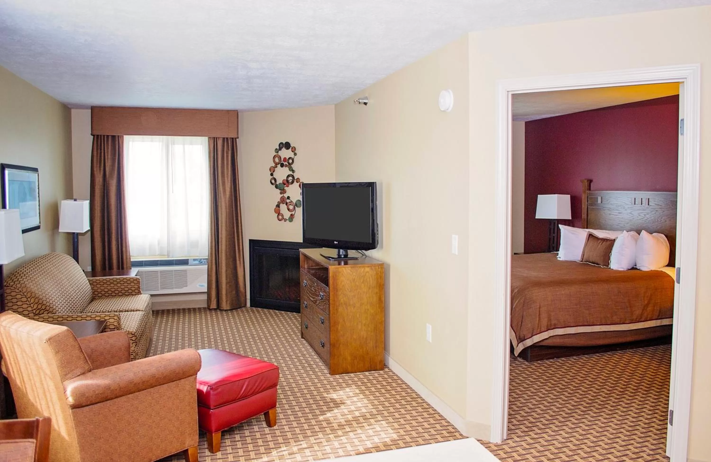 Deluxe King Suite in GrandStay Inn & Suites of Luverne