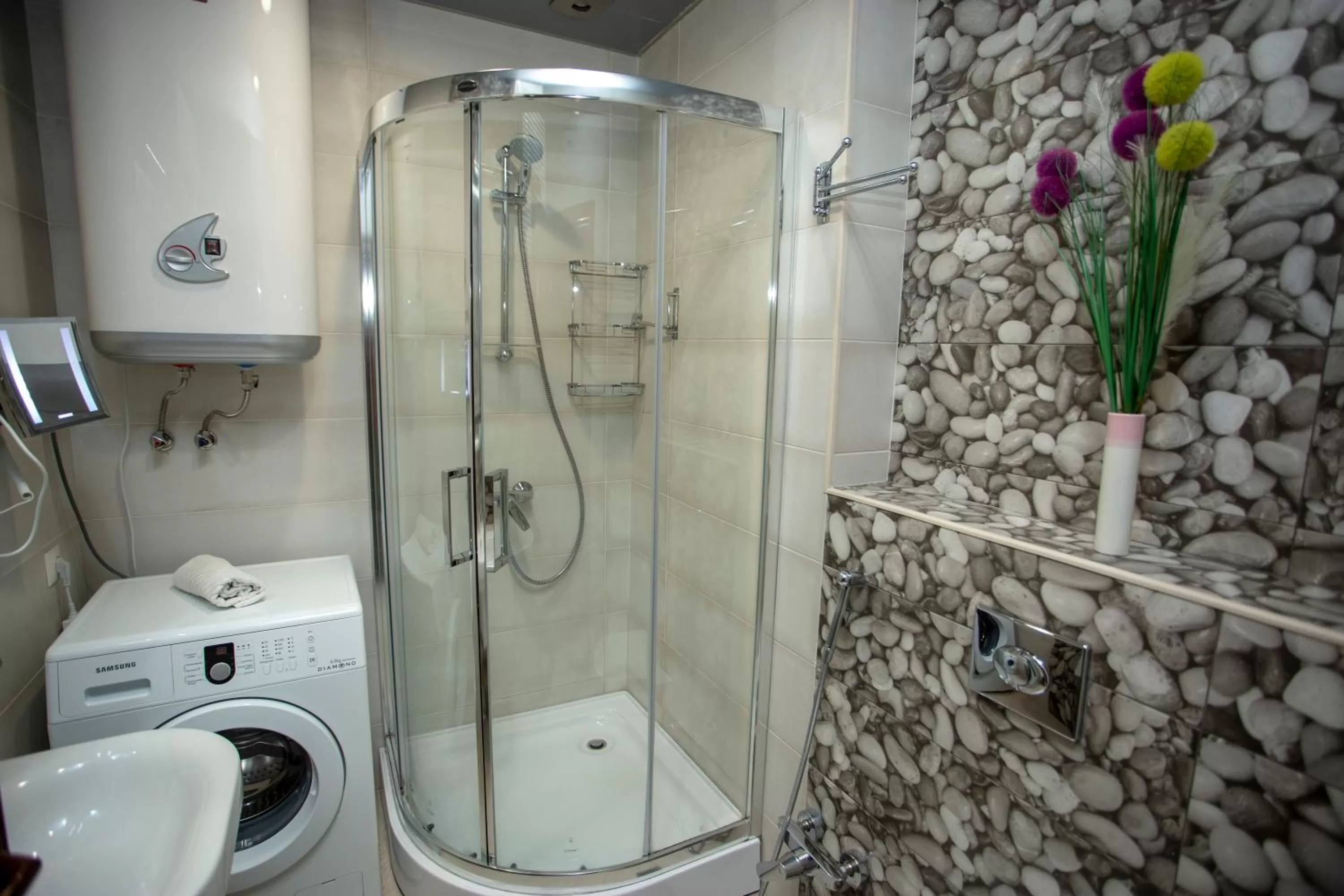 Shower in Blue Star Batumi