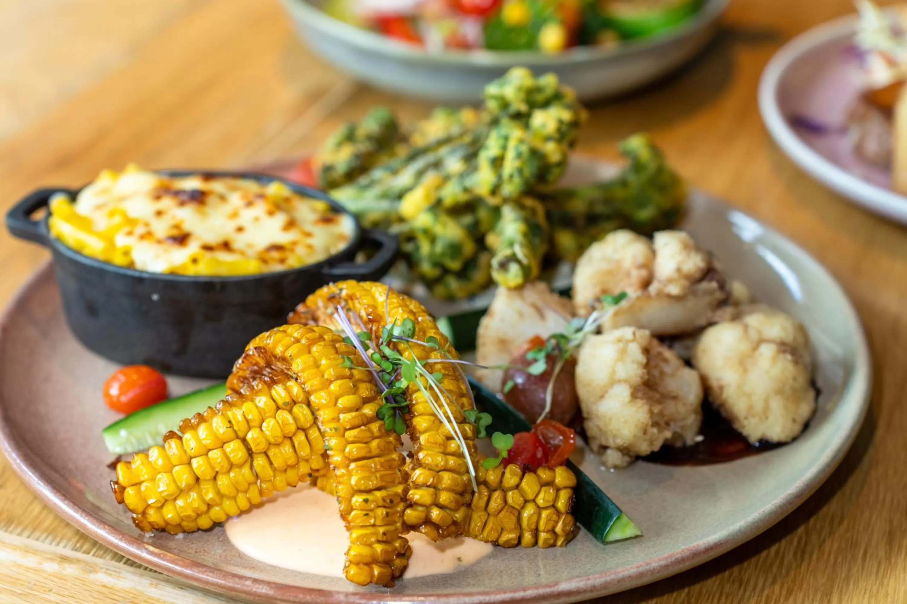 Restaurant/places to eat in Novotel Cairns Oasis Resort