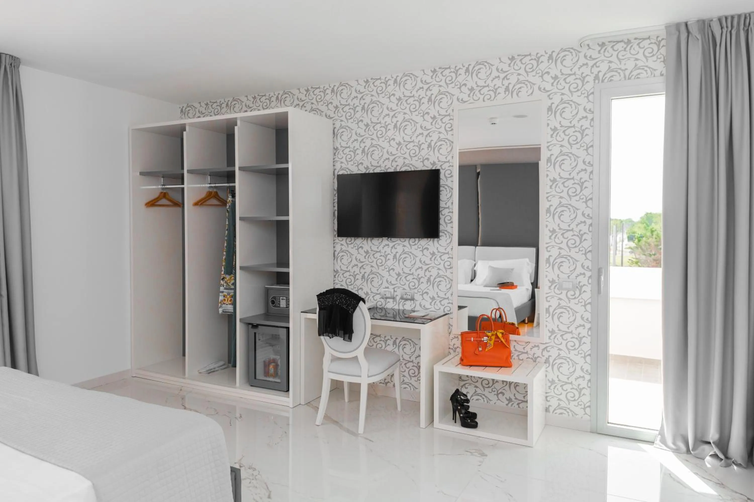 TV and multimedia in Hotel Due Mari & SPA