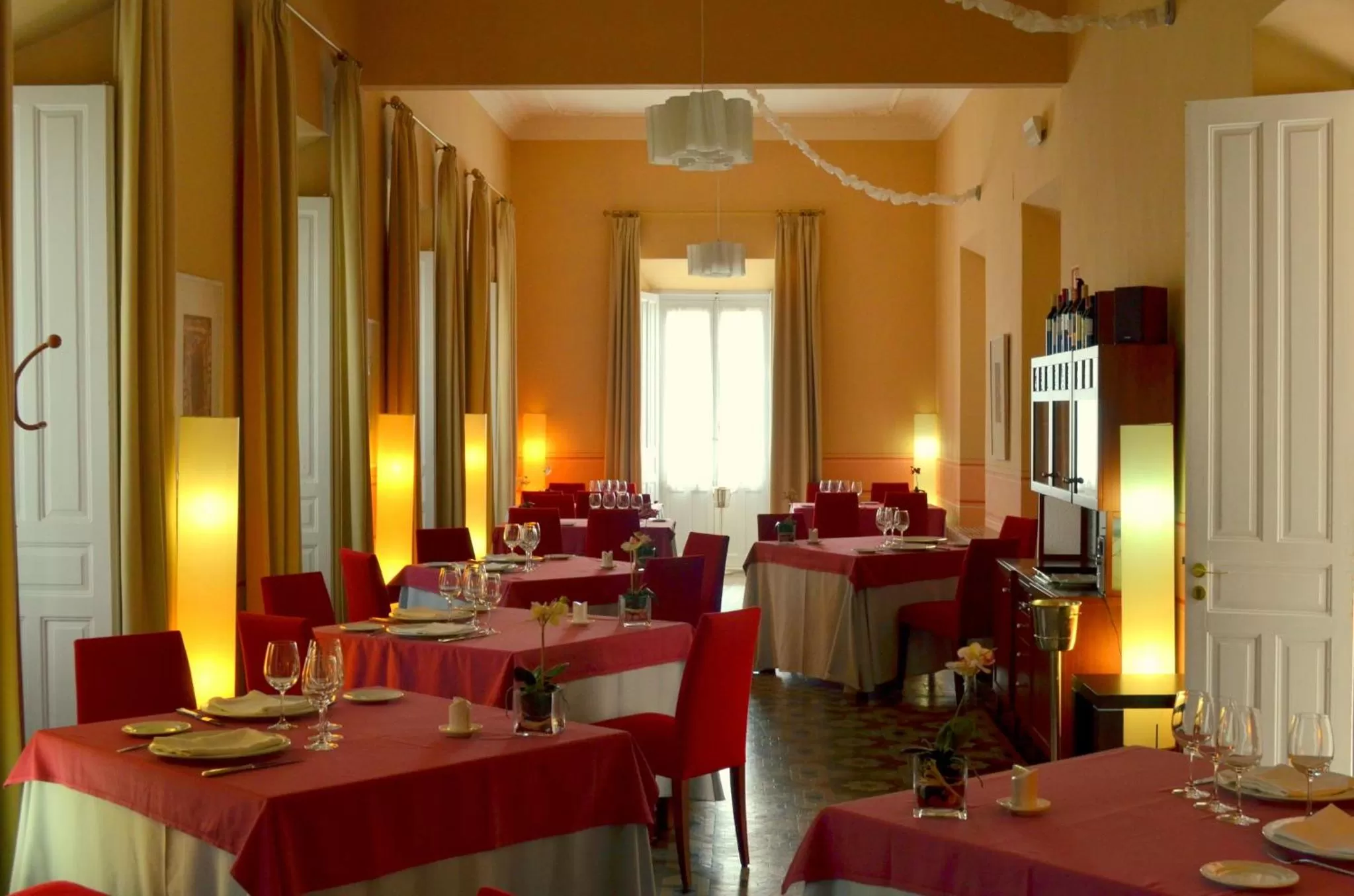 Restaurant/places to eat in Hotel Mirador de Llerena