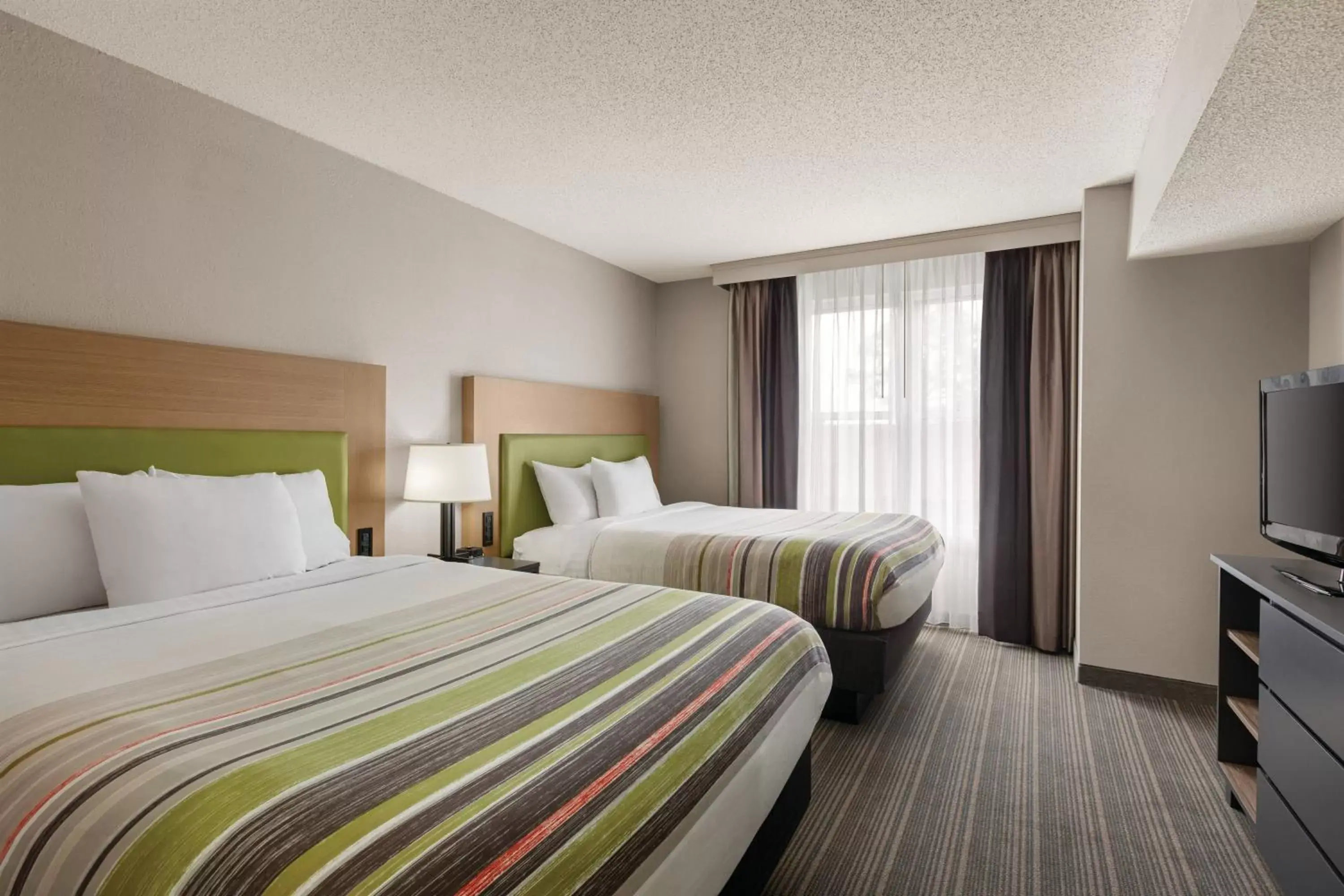 One-Bedroom Suite with Two Queen Beds - Non-Smoking in Country Inn & Suites by Radisson, Beaufort West, SC One-Bedroom Suite with Two Queen Beds - Non-Smoking in Country Inn & Suites by Radisson, Beaufort West, SC