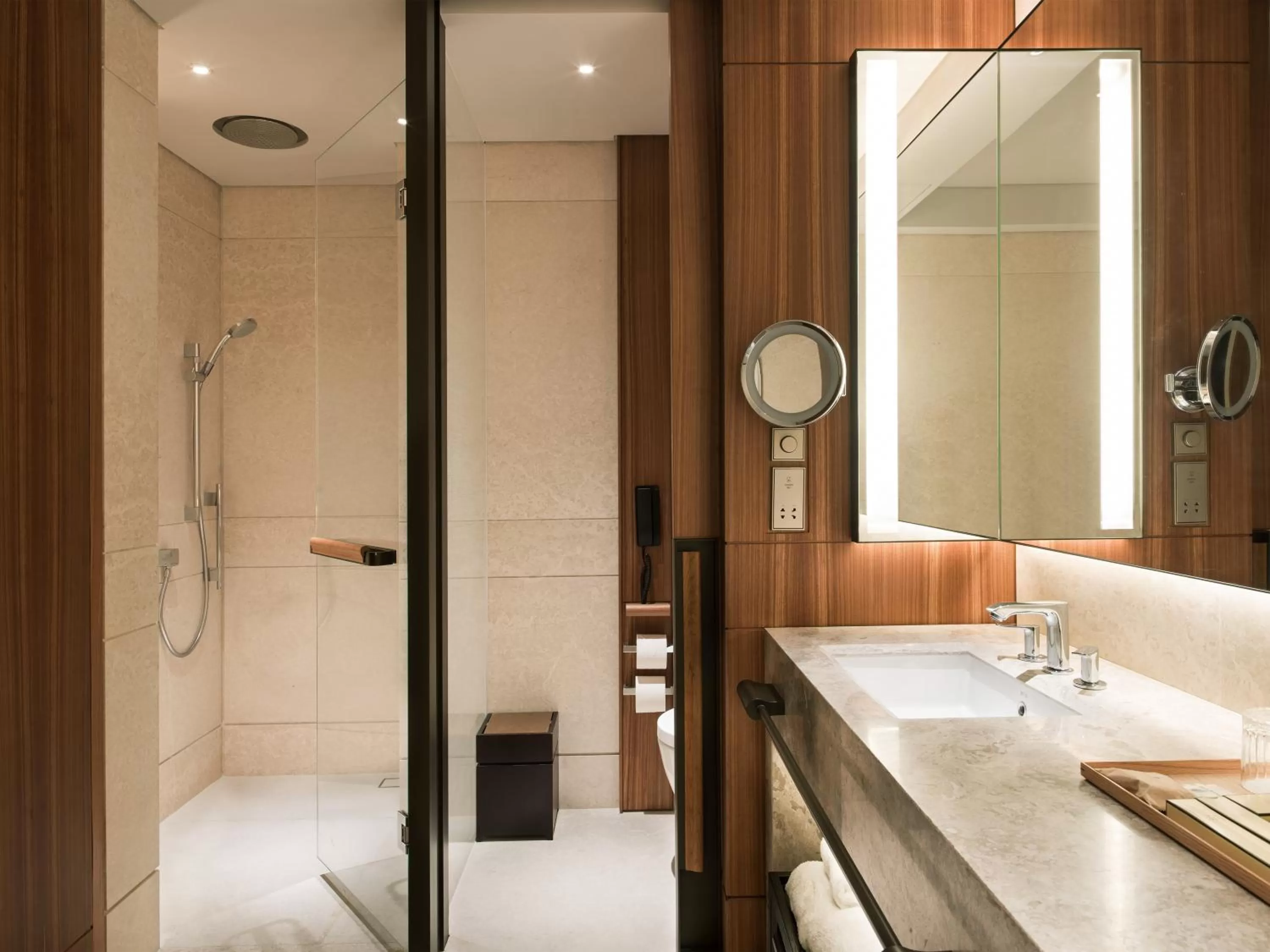 Shower in Kerry Hotel Hong Kong by Shangri-la