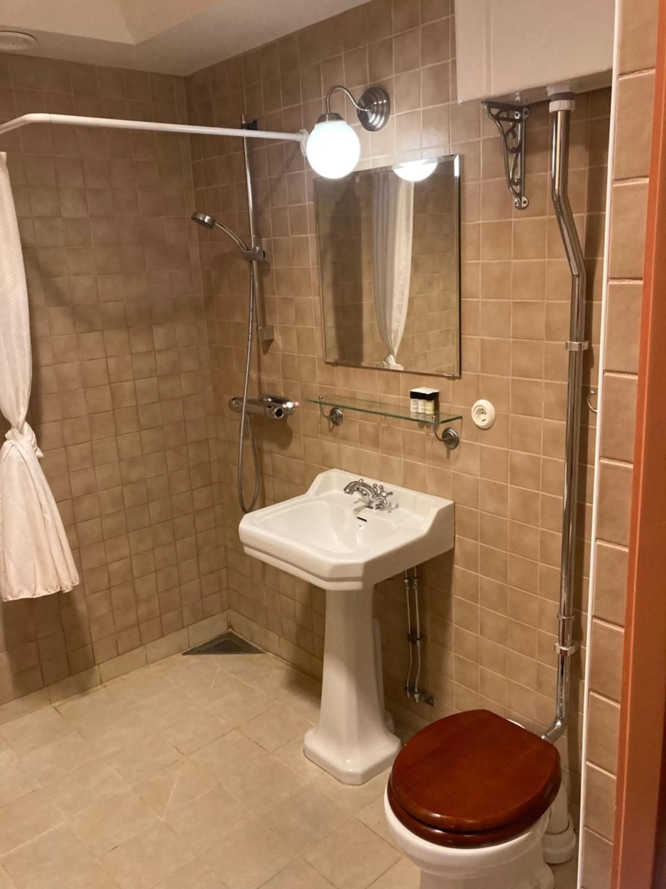 Bathroom in Börsen Apartment Suites