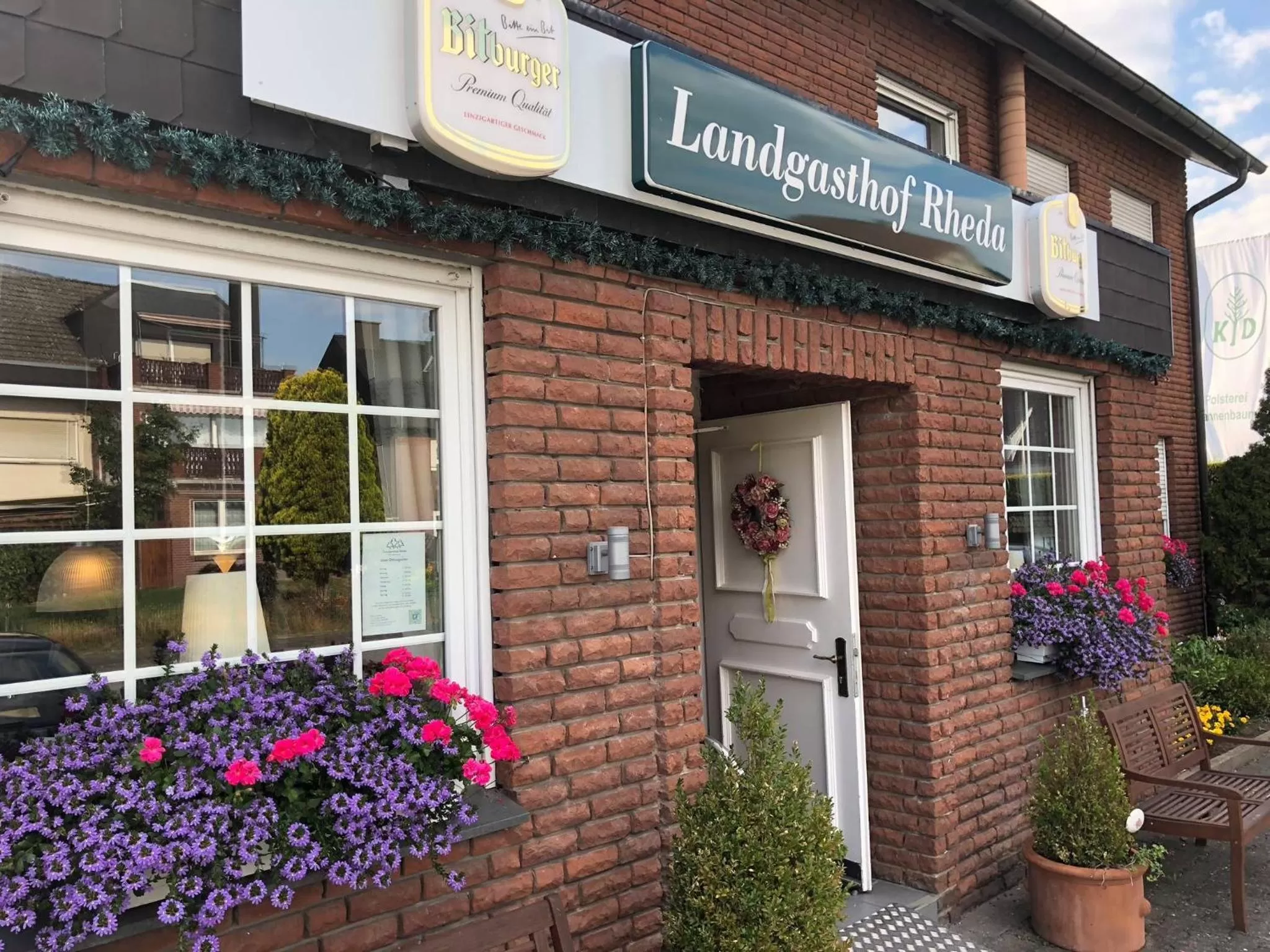 Property building in Landgasthof Rheda Hotel - Restaurant