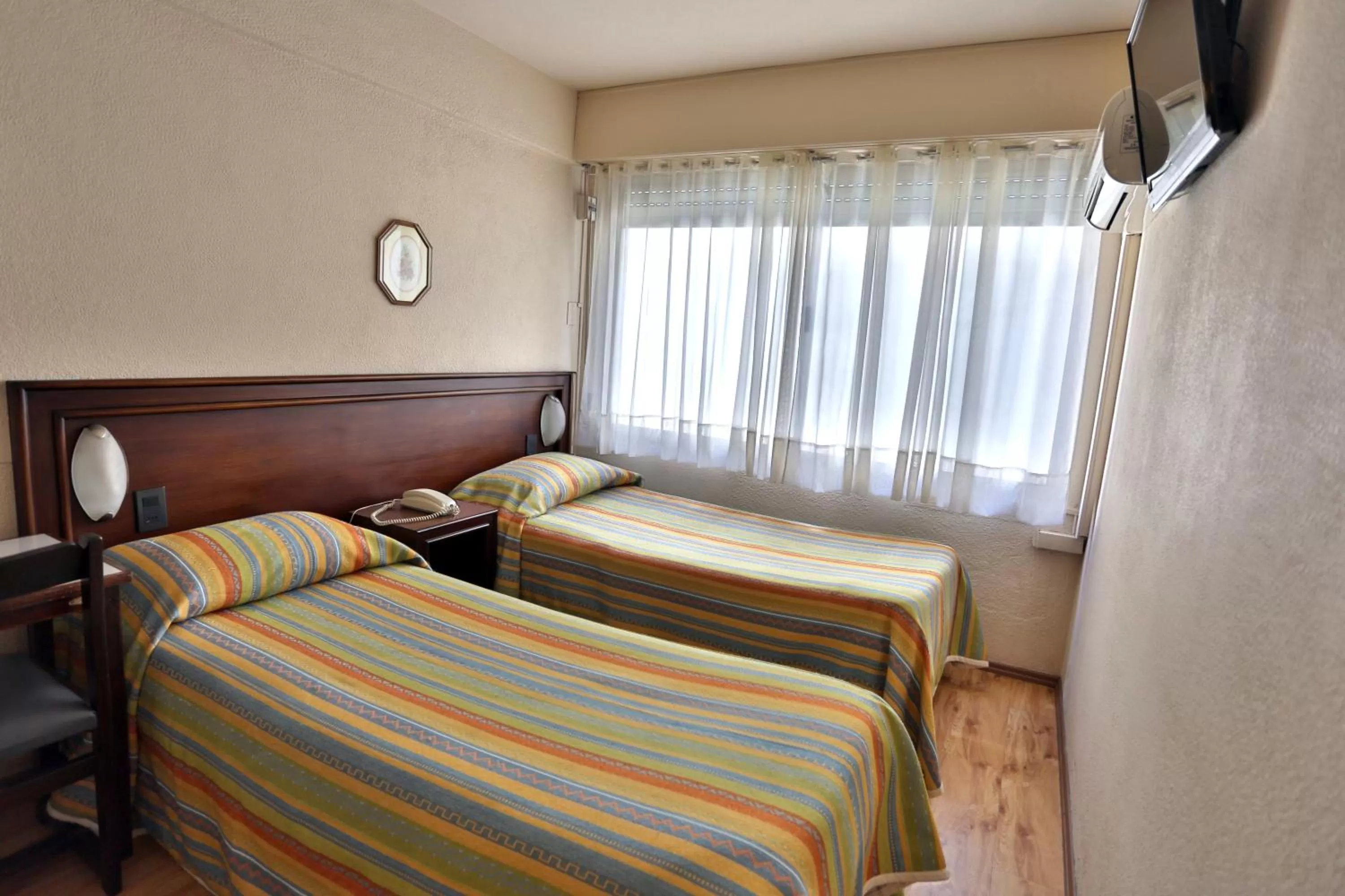 Photo of the whole room, Bed in Hotel Eldorado