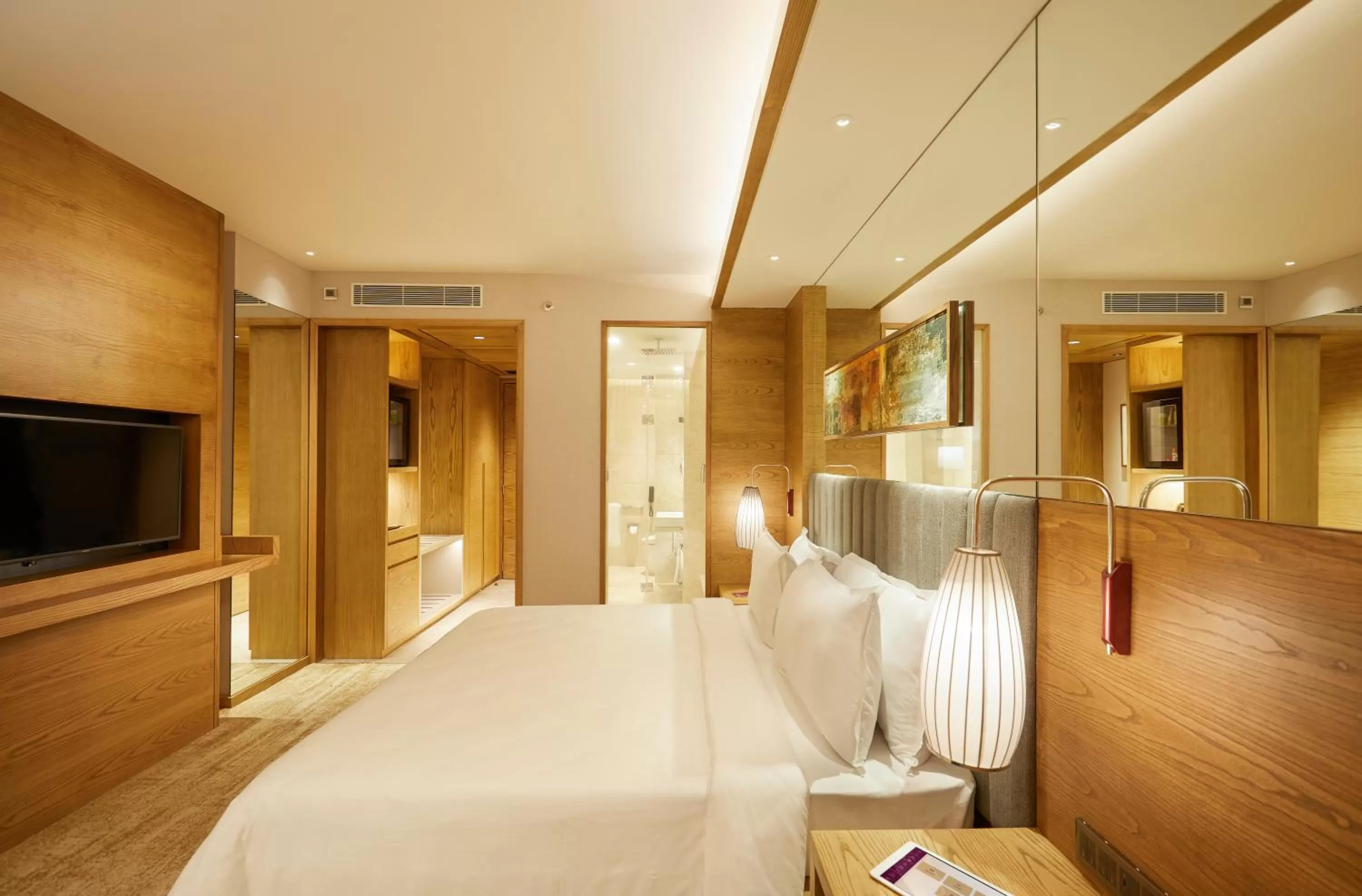 Photo of the whole room, Bed in The Residency Towers