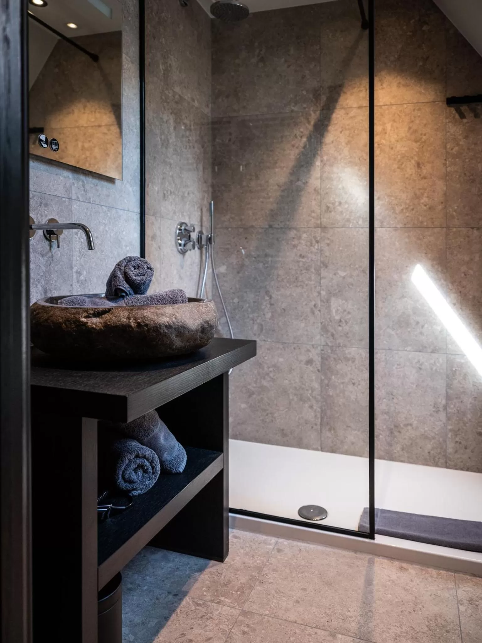 Bathroom in Boutiquehotel 't Fraeyhuis - adults only