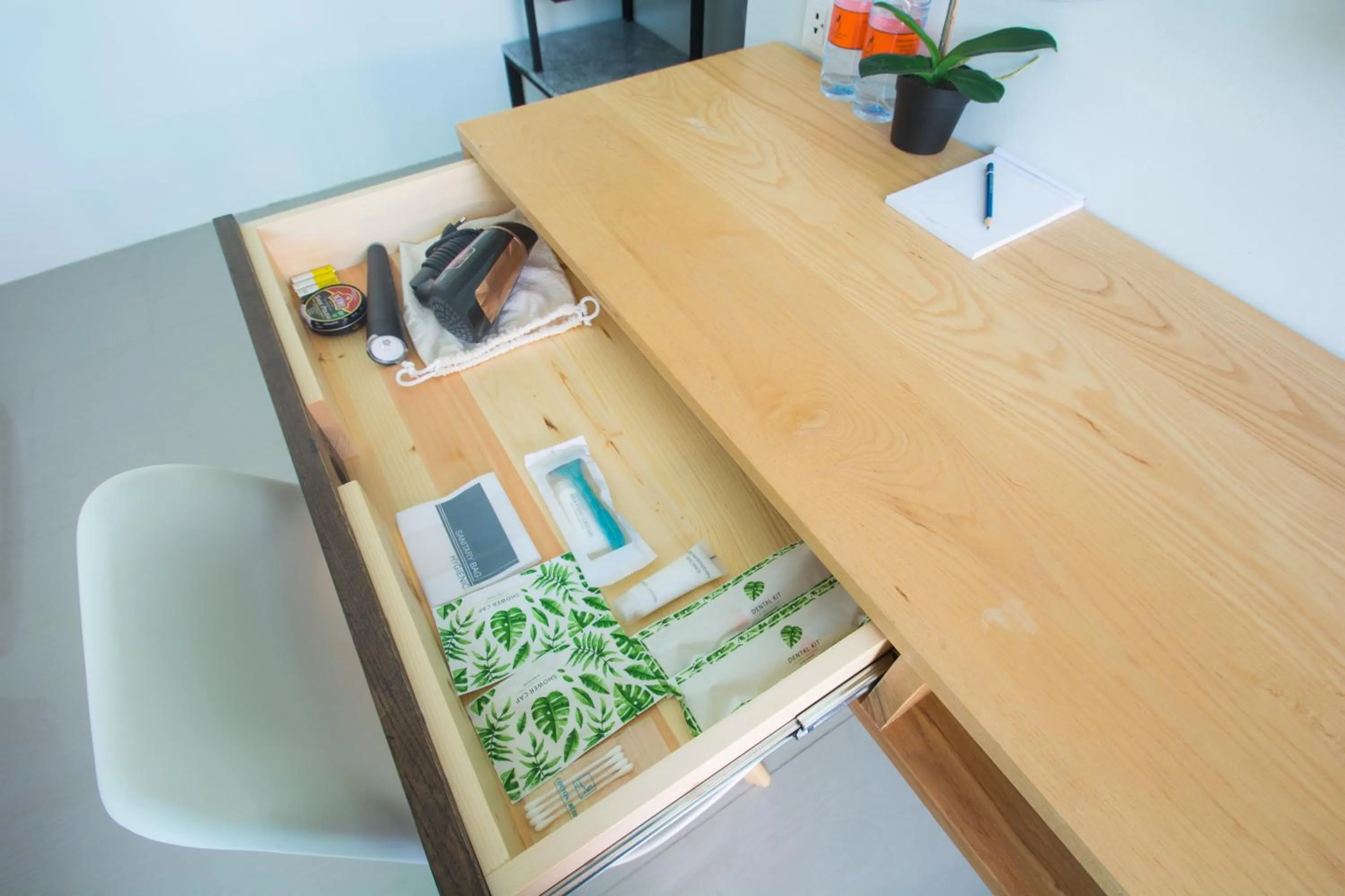 Restaurant/places to eat in Good Night Pool Villa Phuket - SHA Plus