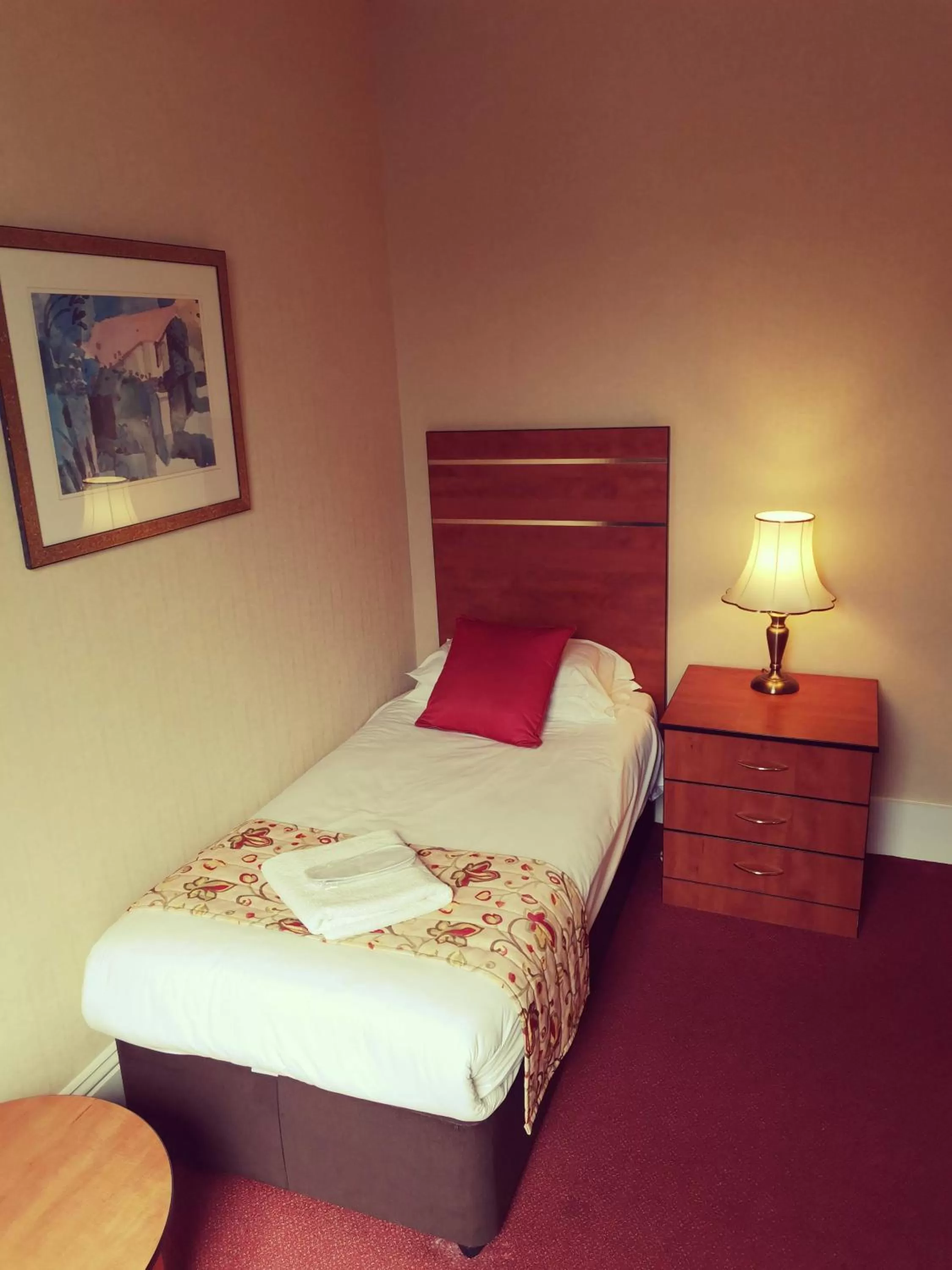 Bed in The Red Lea Hotel