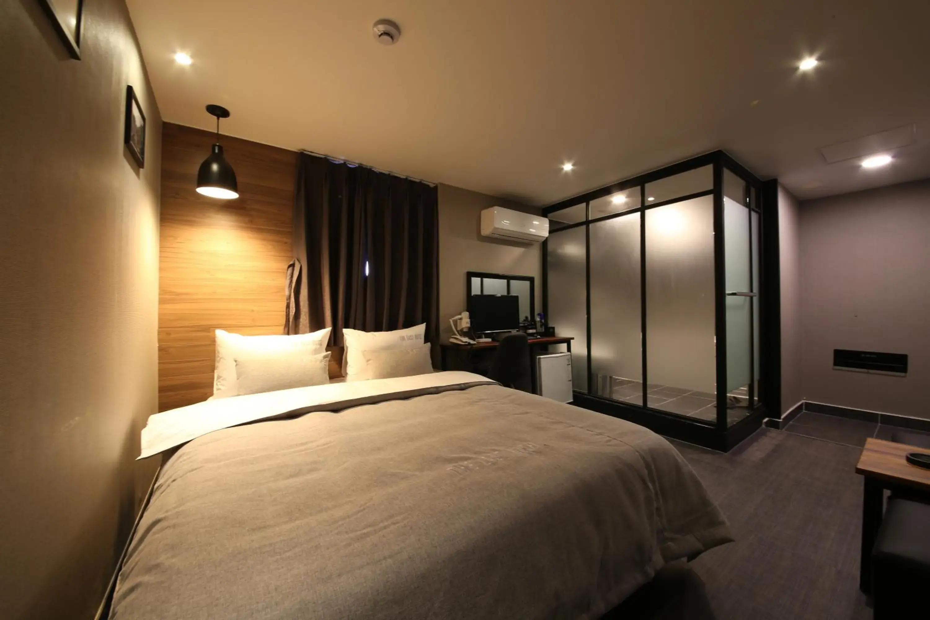 The Last Hotel Nampo The Last Hotel Nampo