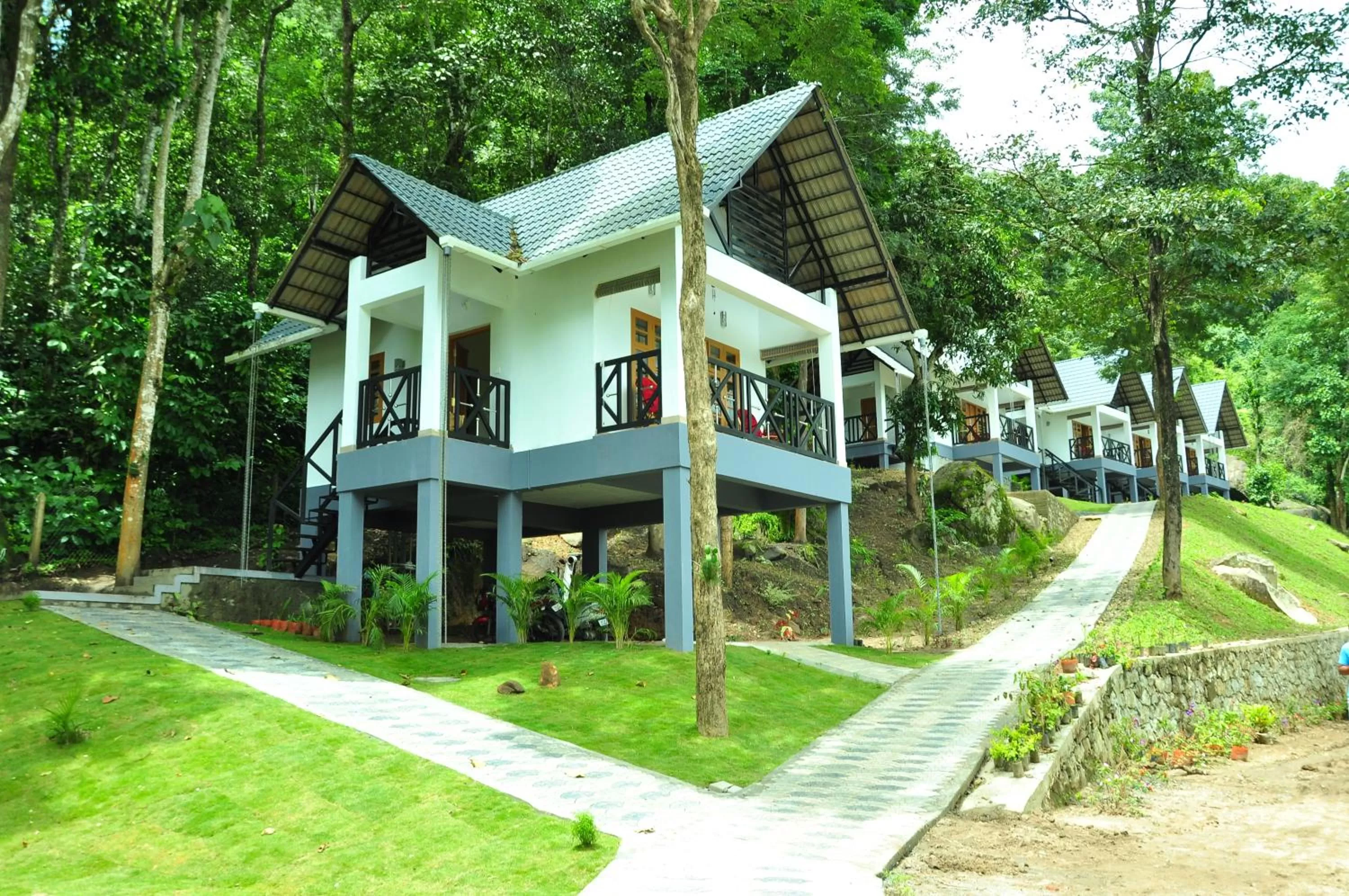 Property Building in Woodrose Resort