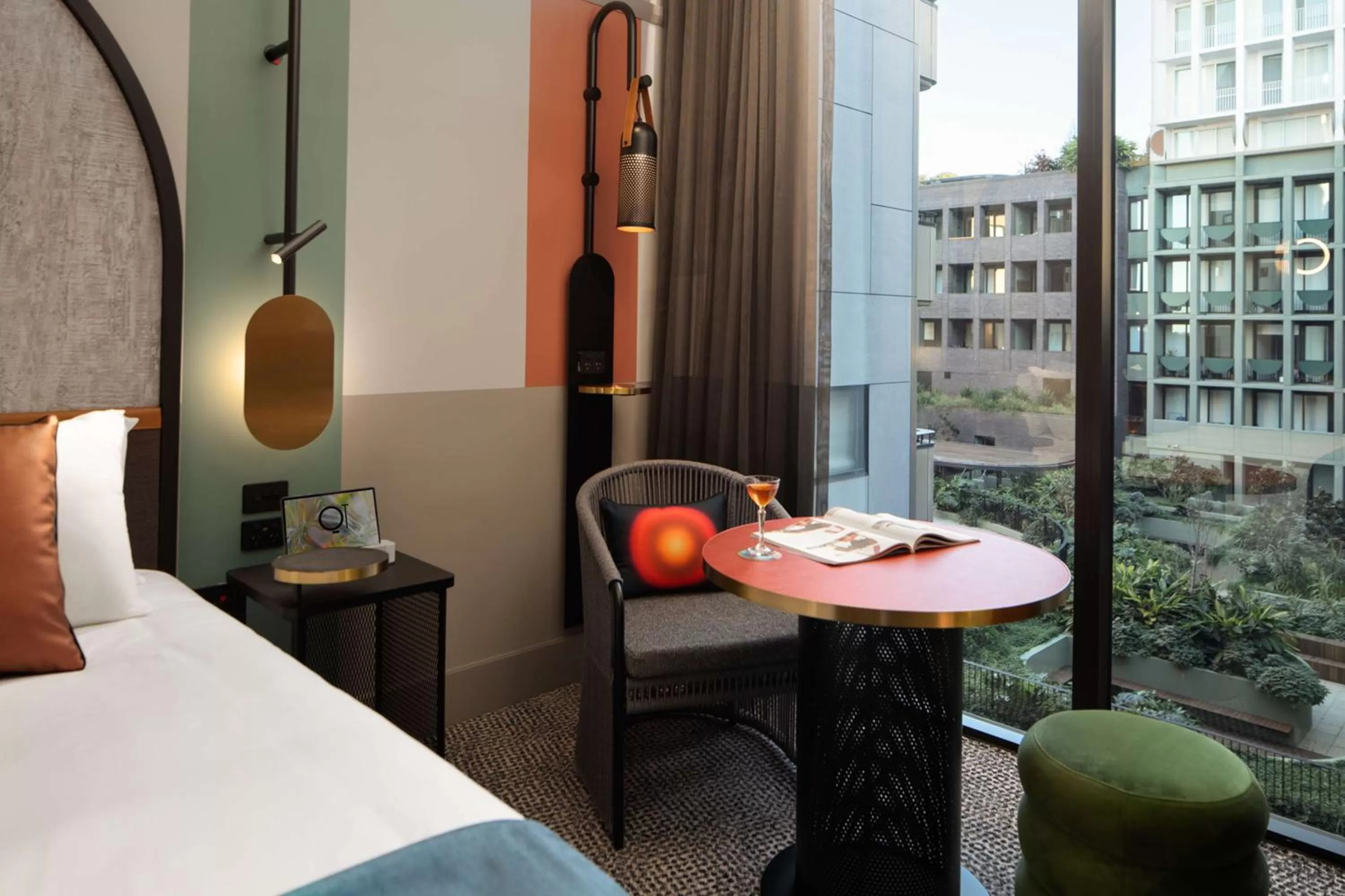 Bedroom, Bed in QT Newcastle