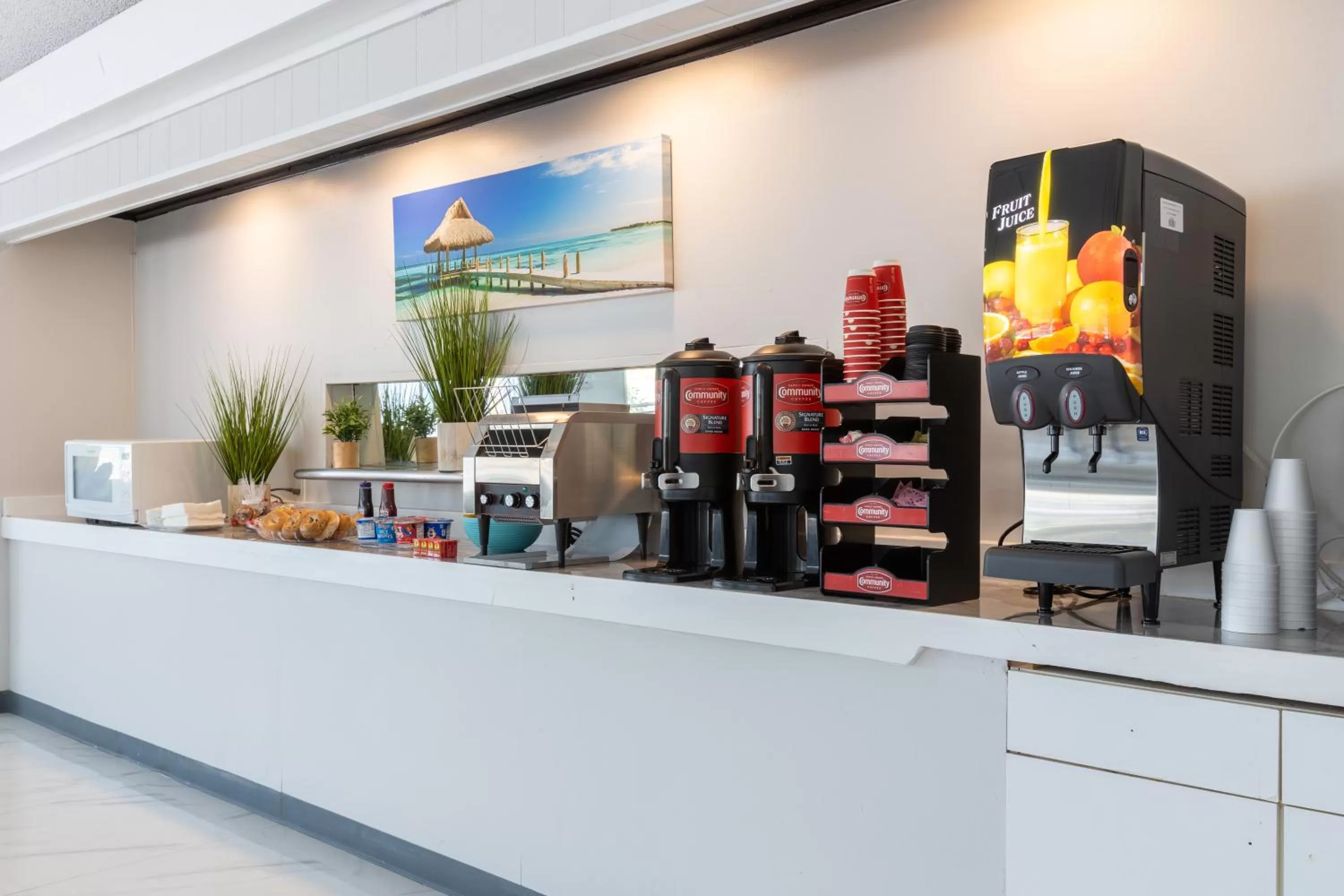 Breakfast in Motel 6 - Altamonte Springs, FL