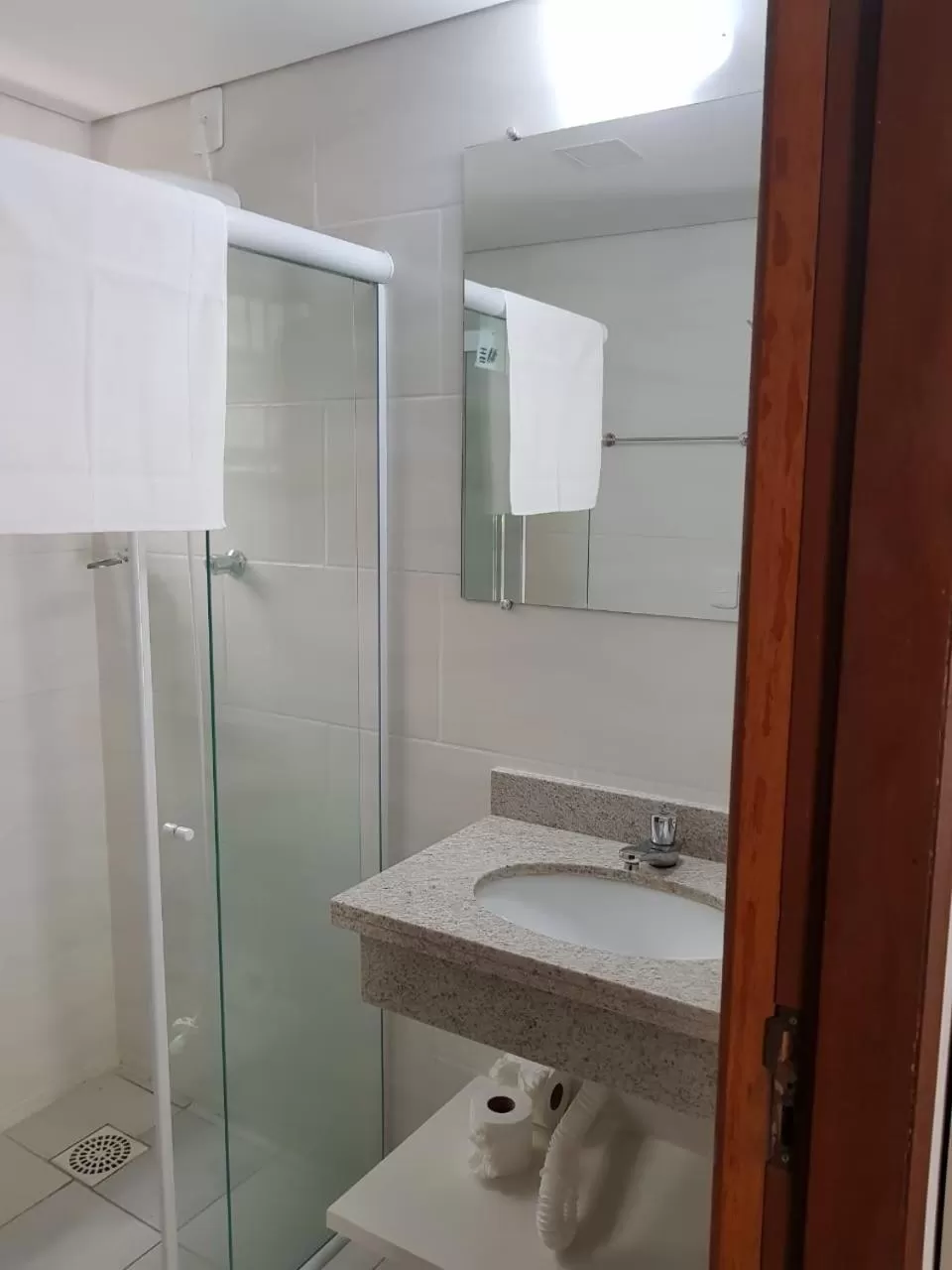 Bathroom in Beach House Floripa