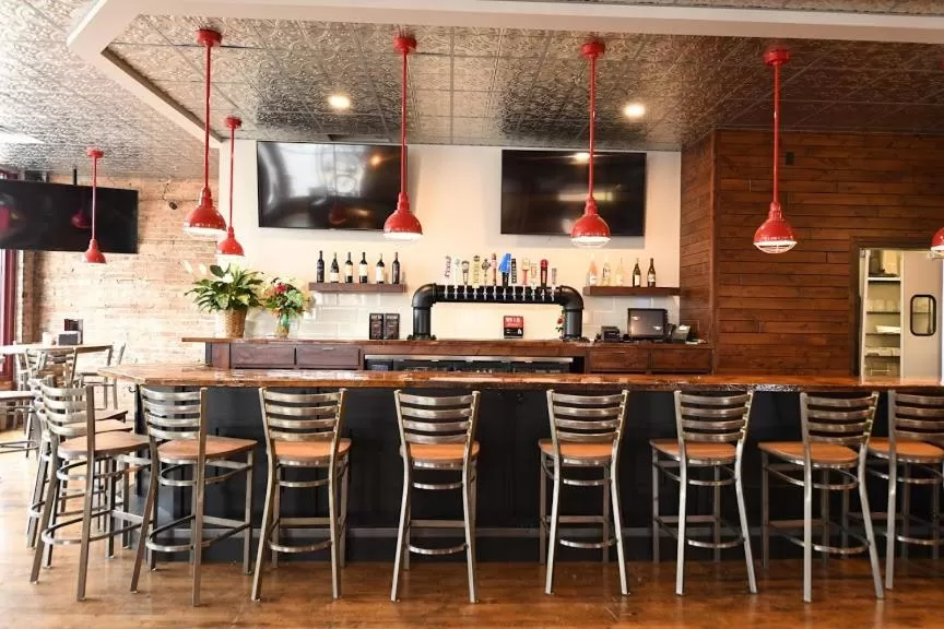 Restaurant/places to eat in Crosby Lofts