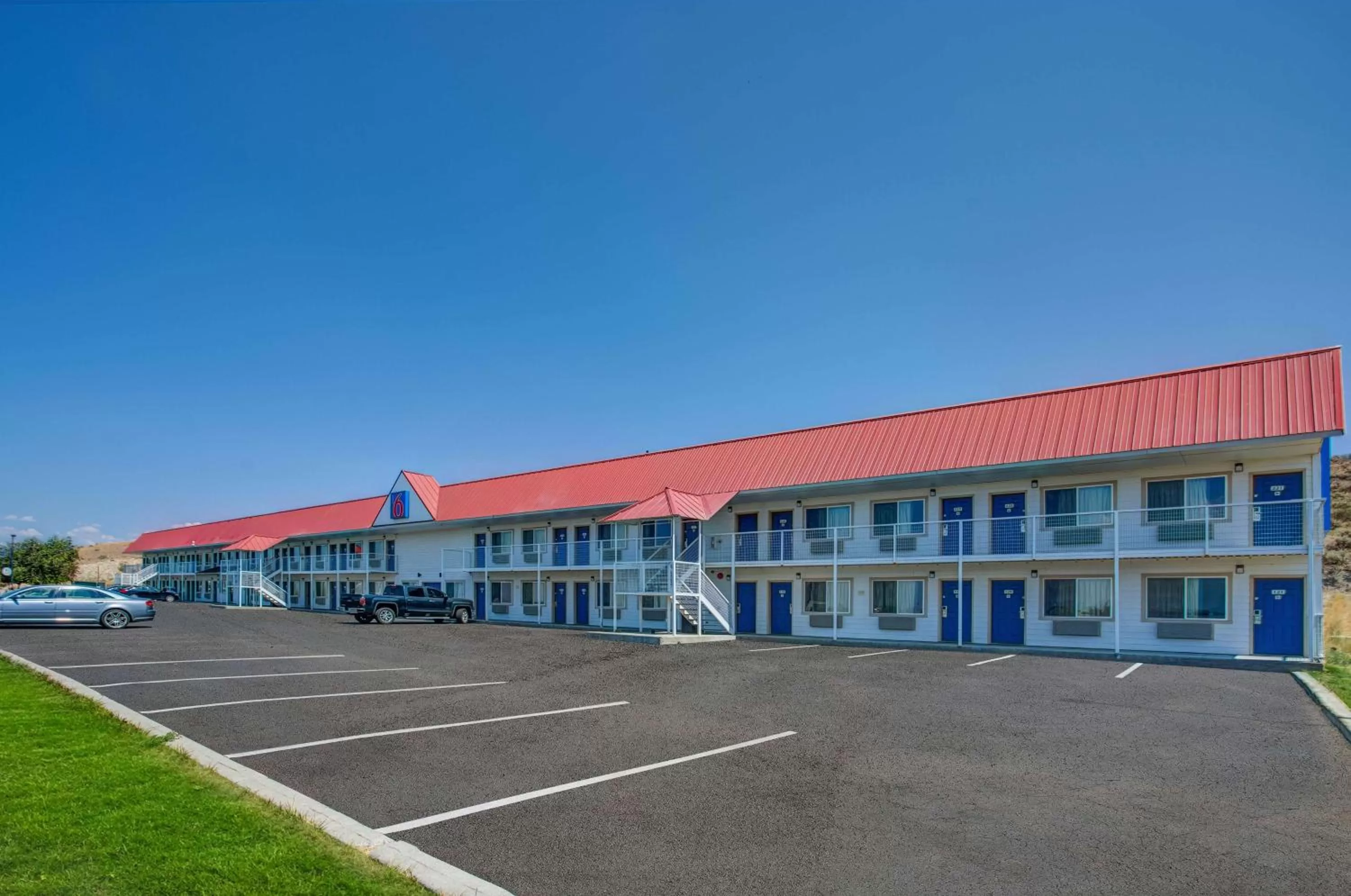 Property building in Motel 6-Baker City, OR