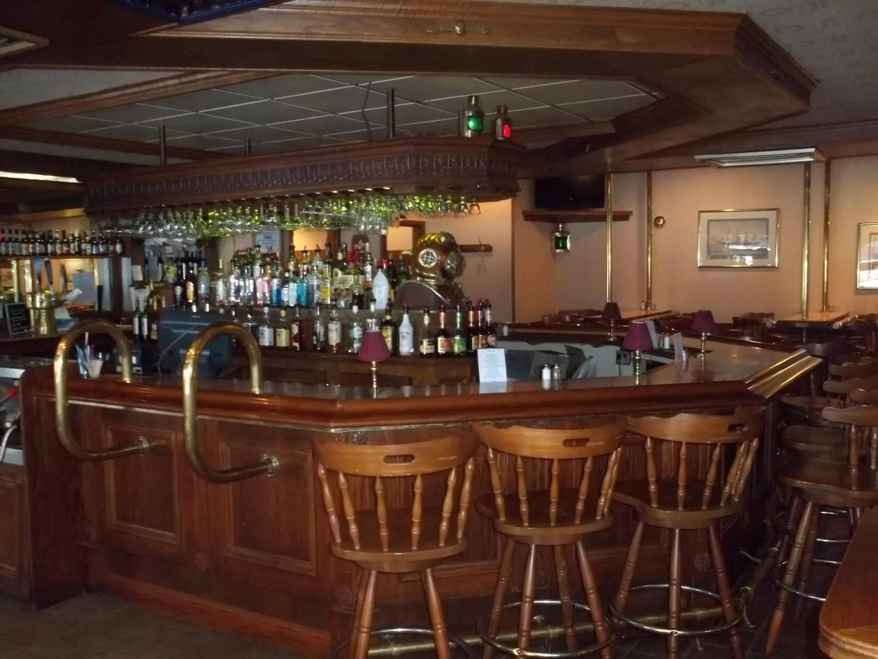 Lounge or bar in The Hotel Ojibway, Trademark Collection by Wyndham