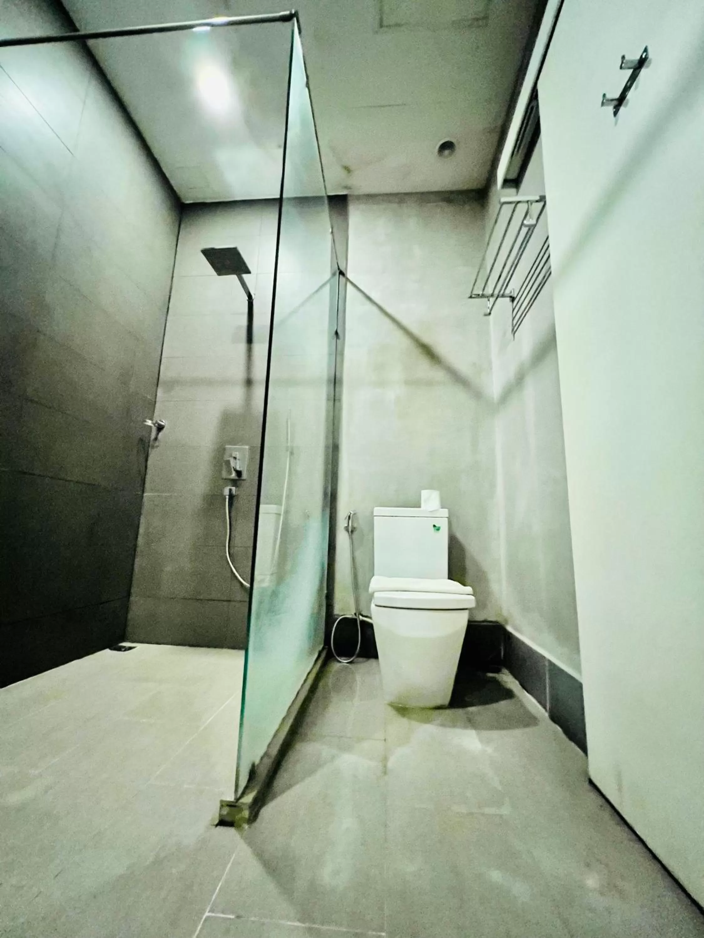 Bathroom in Asiban Quay Boutique Hotel