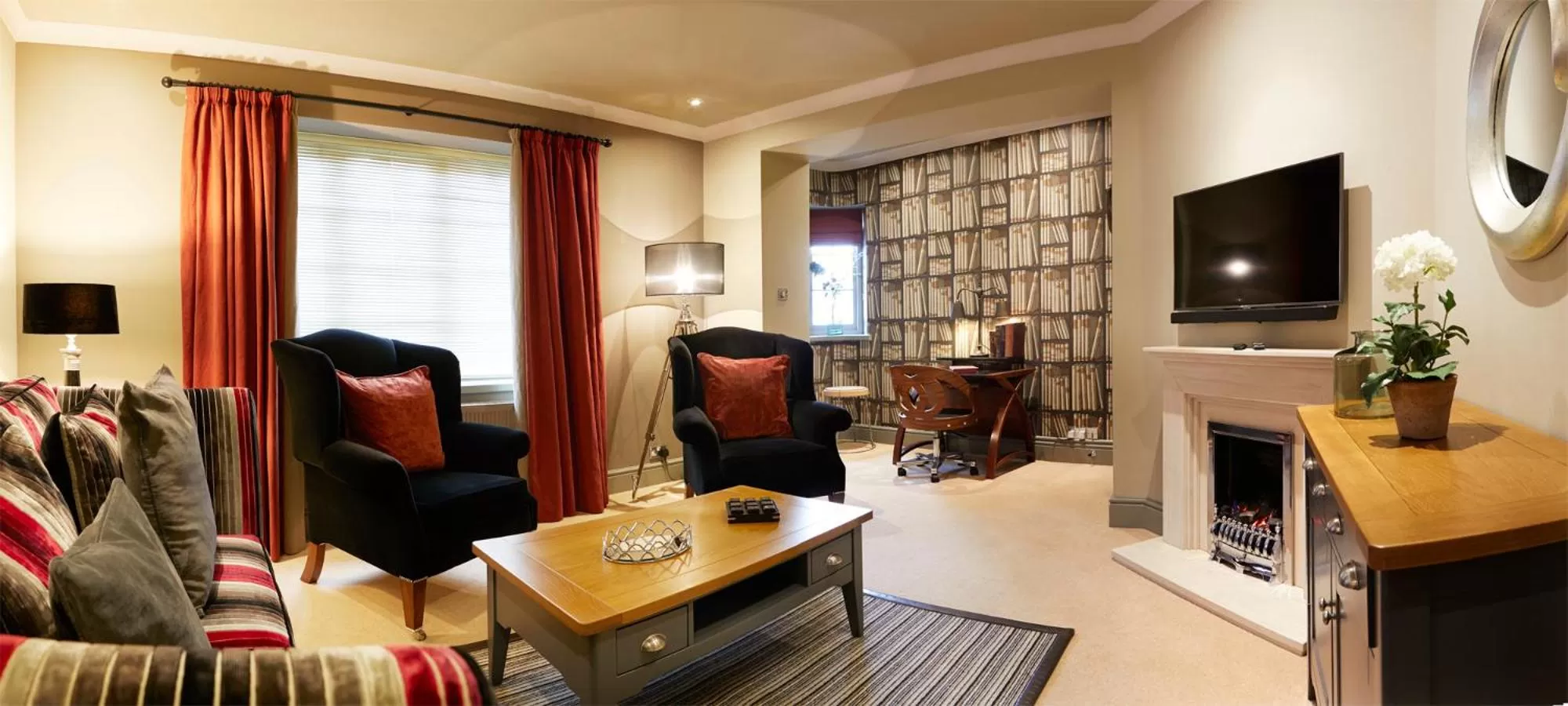 The Plough Inn & Cottages