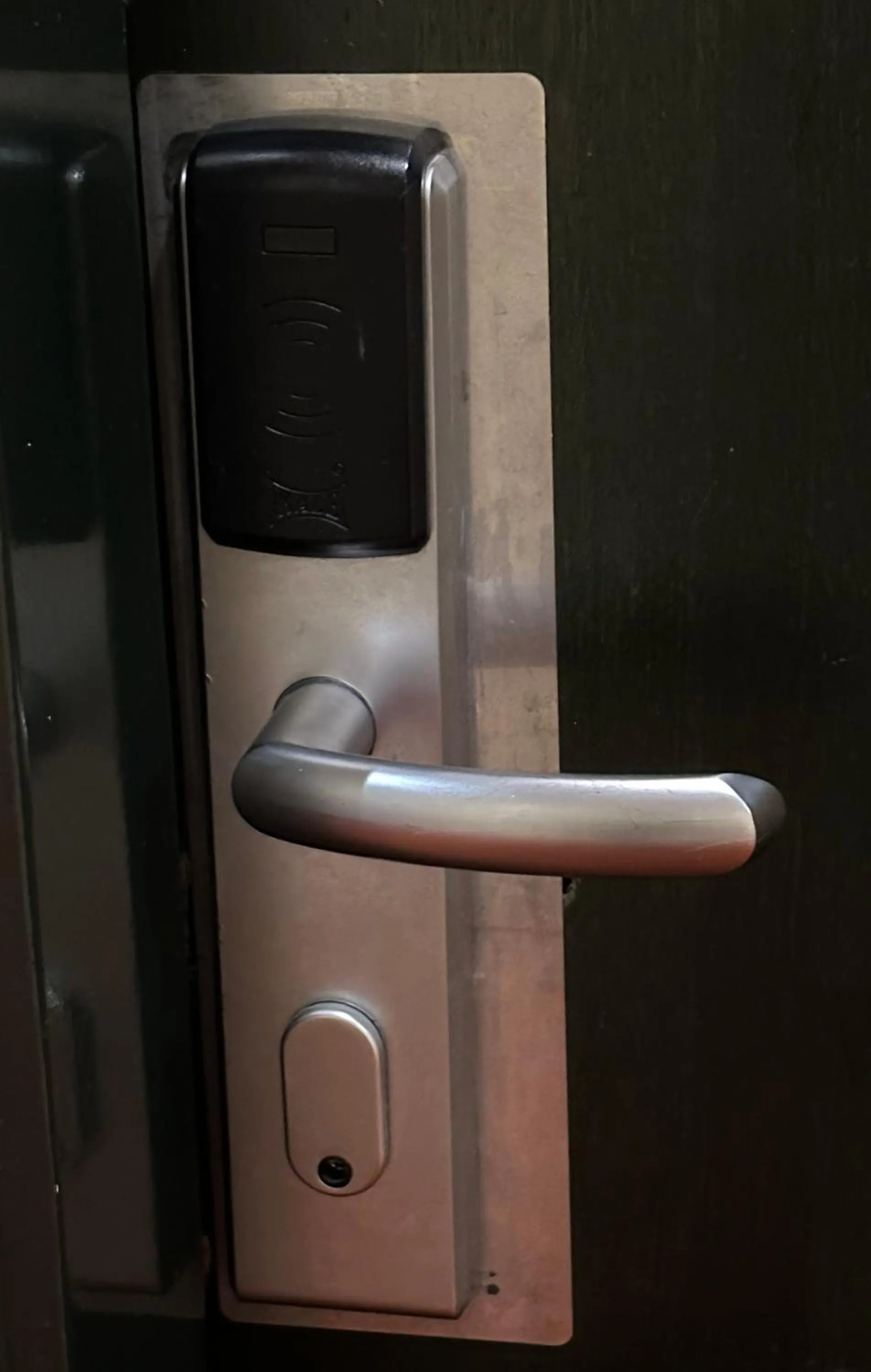 microwave in Istanbul Royal Hotel